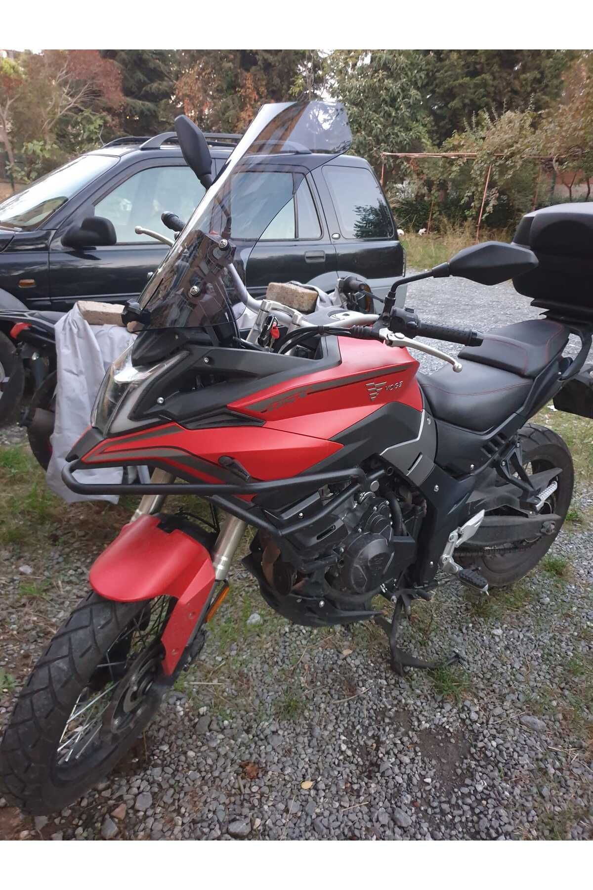 Voge DS 500 Siperlik Ön Cam 2021-2025 Model 55cm Füme Renkli 4mm