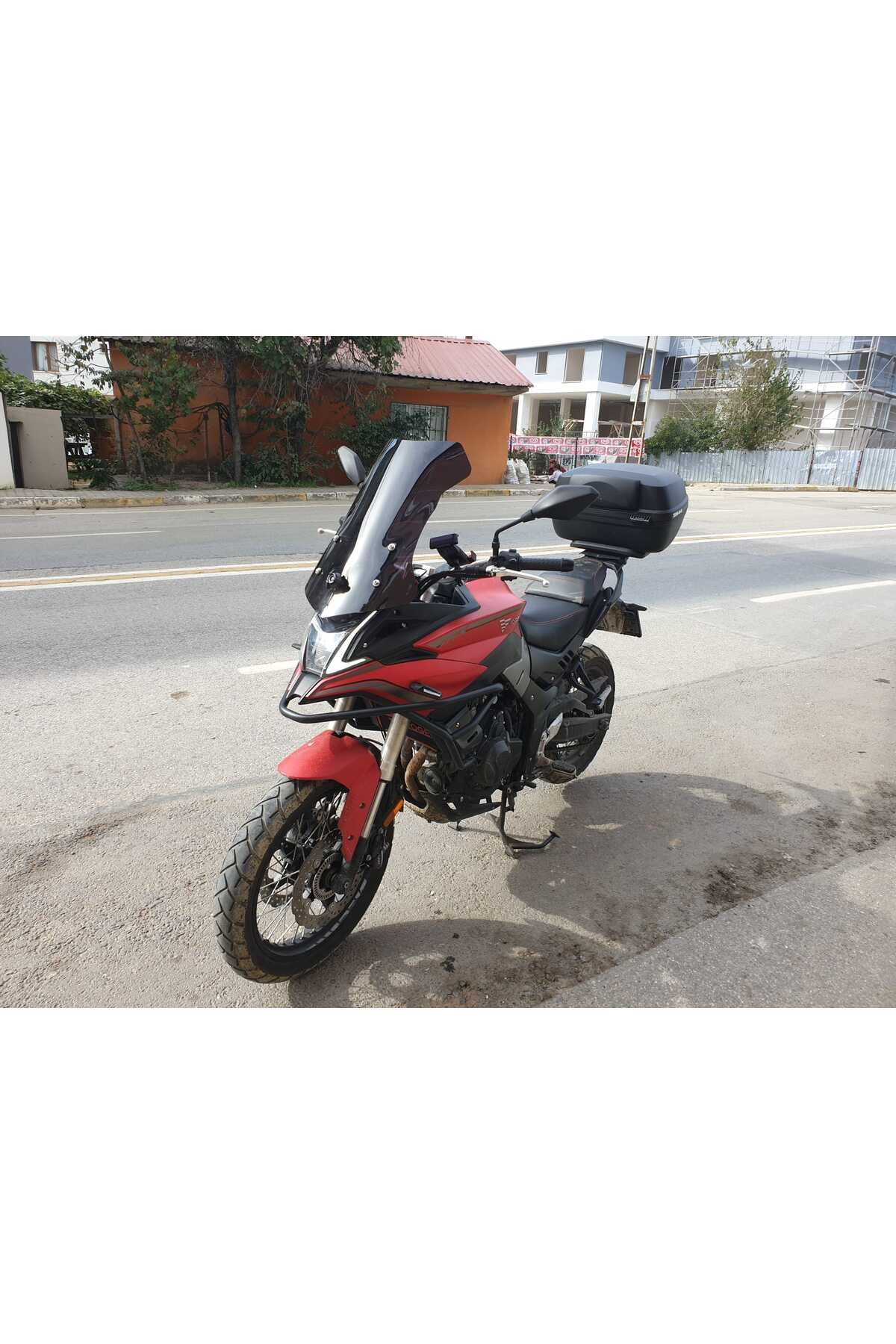 Voge DS 300 Siperlik Ön Cam 2021-2025 Model 55cm Siyah Renkli 4mm