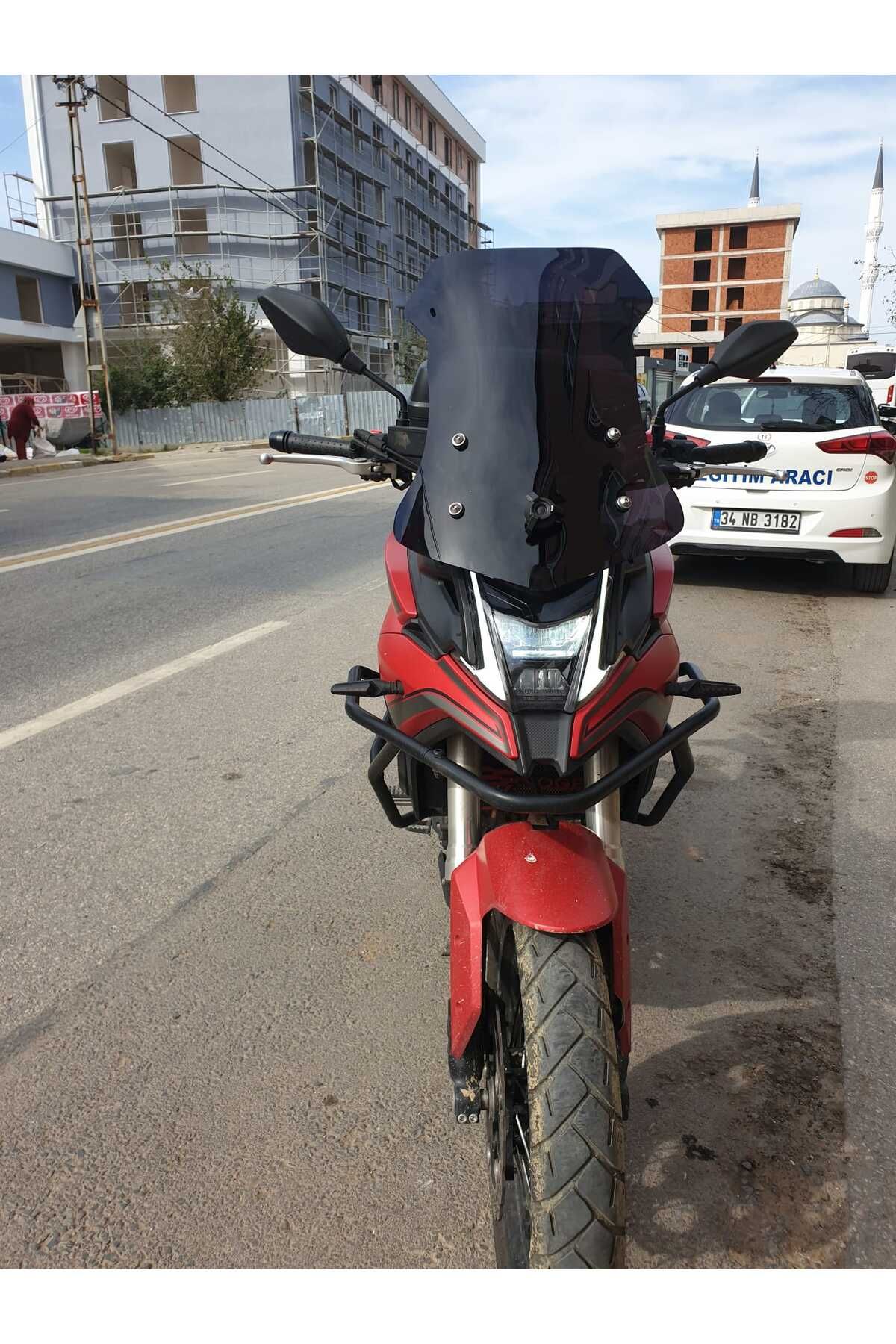 Voge DS 300 Siperlik Ön Cam 2021-2025 Model 55cm Siyah Renkli 4mm