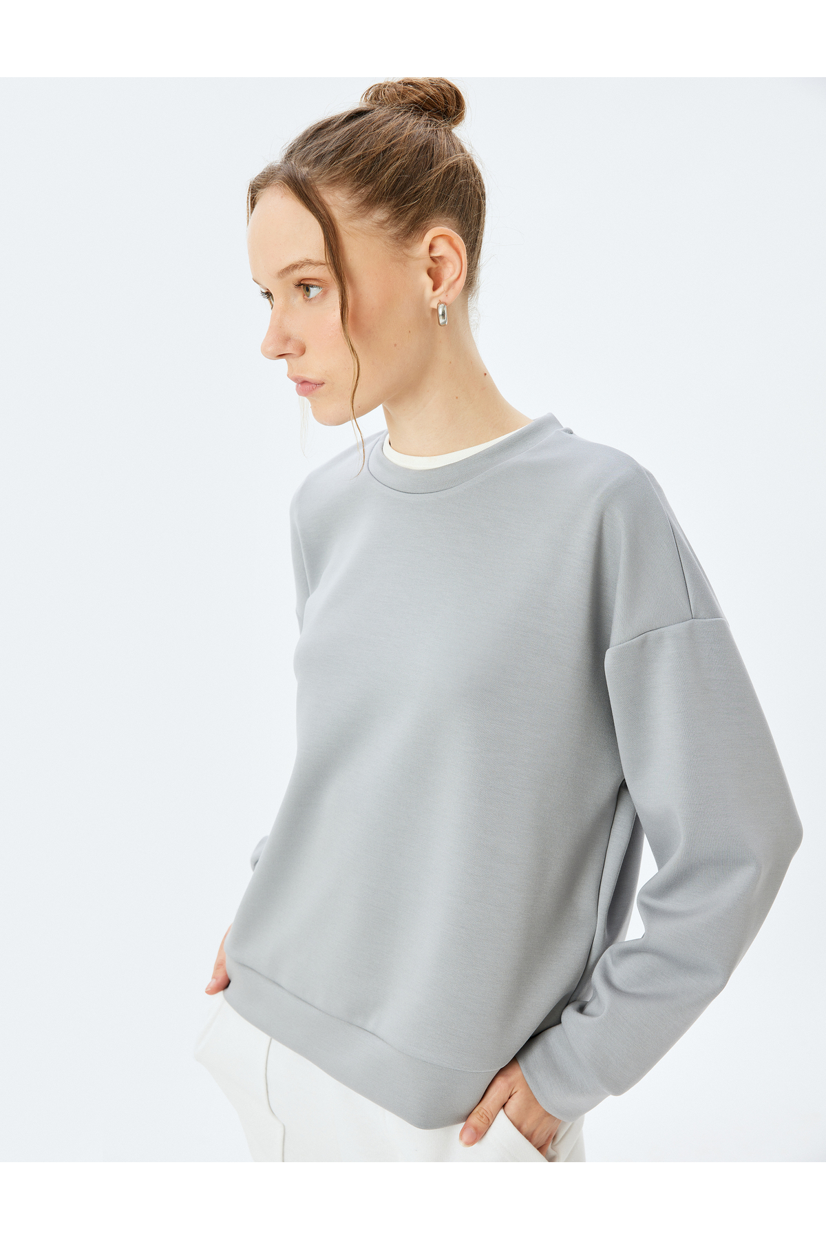 Koton KT - Bisiklet Yaka Basic Uzun Kollu Oversize Sweatshirt