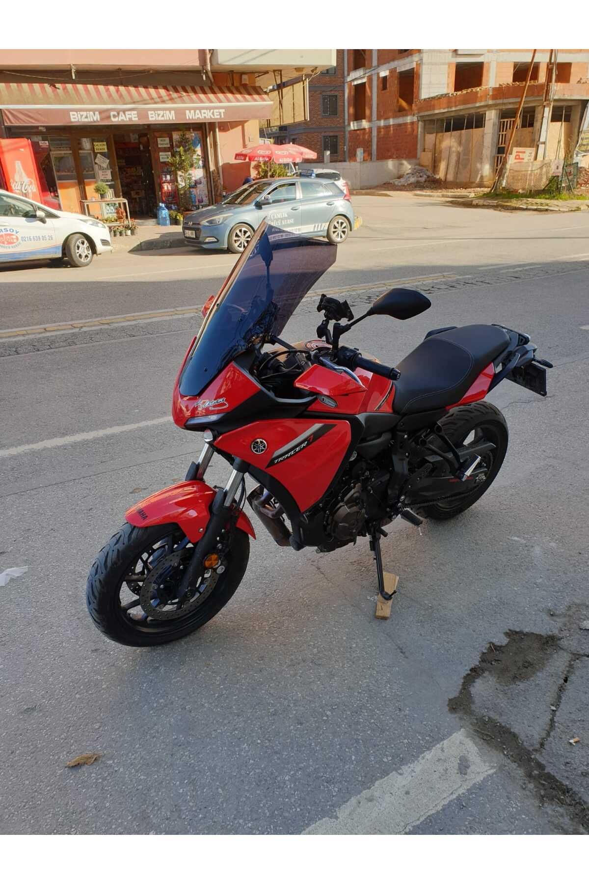 Yamaha Tracer 700 Siperlik Ön Cam 2021-2025 Model 59cm Siyah Renkli 4mm