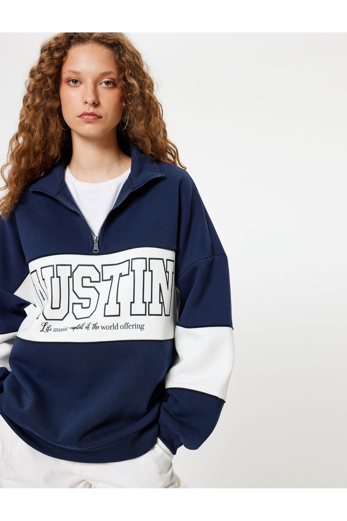 Koton KT - Oversize Sweatshirt Yarım Fermuarlı Kolej Baskılı Renk Bloklu Uzun Kollu Şardonlu