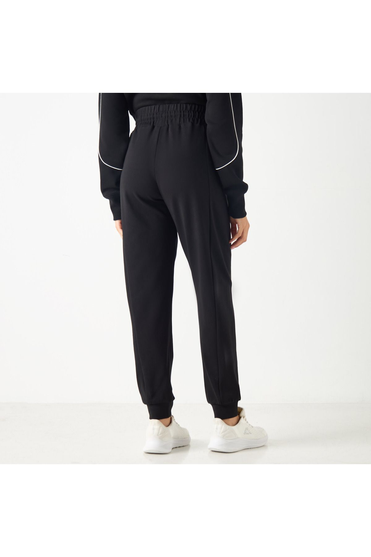 Kappa-Logo Print Joggers With Drawstring Closure And Pockets 3