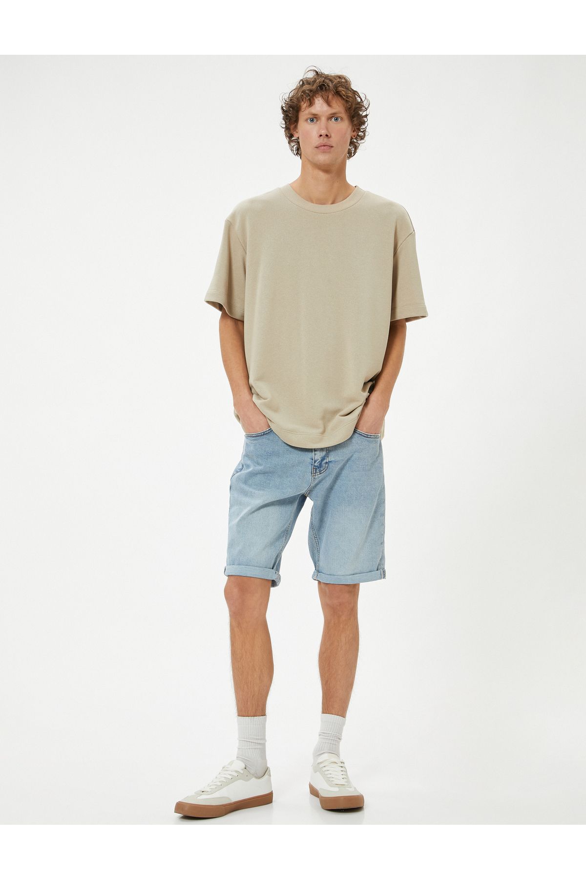 Koton Yeni Sezon Slim Fit Kot Şort Bermuda Cep Detaylı Pamuklu