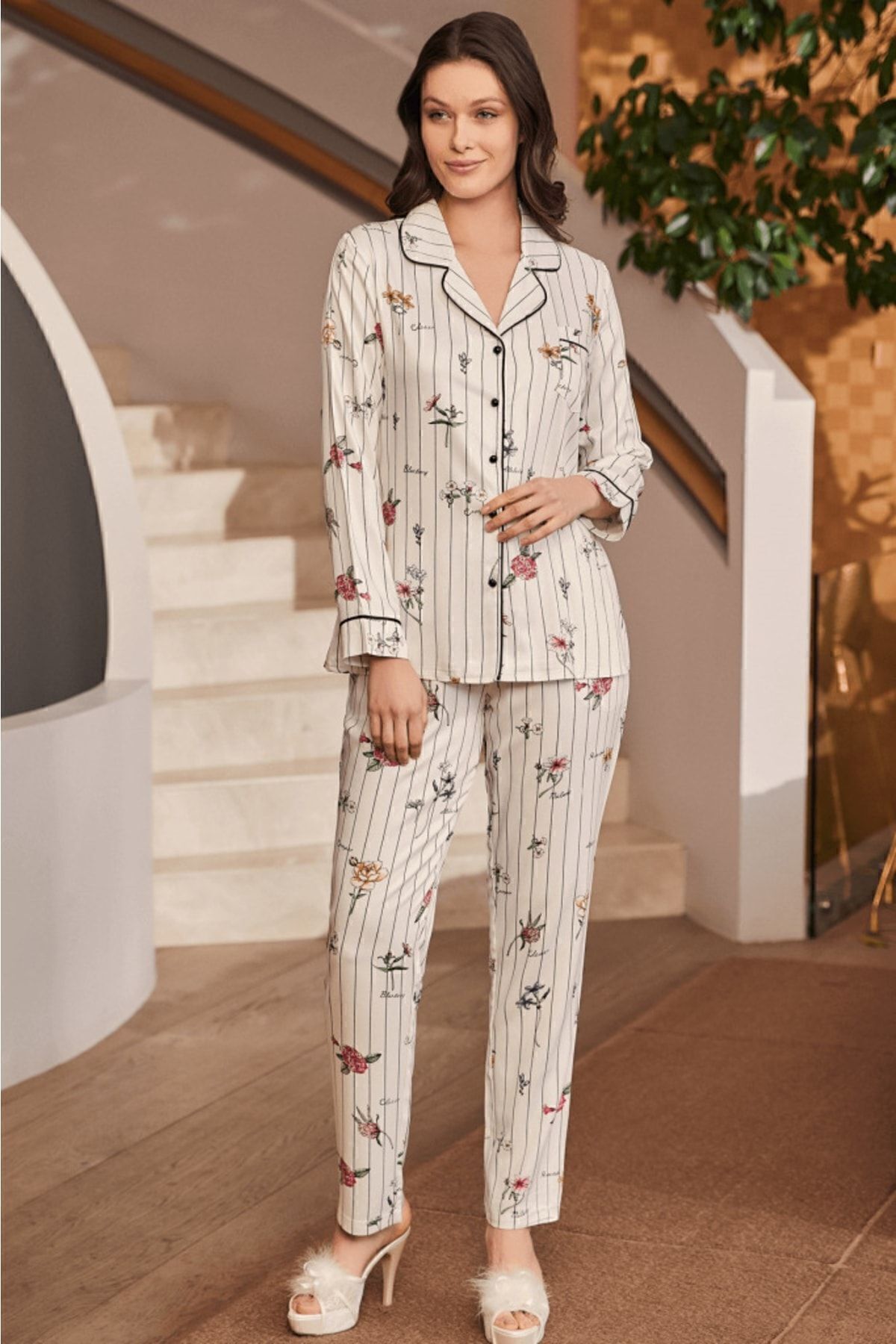 Mecit Pijama-5252 Set de pijamale florale cu nasturi în față 2