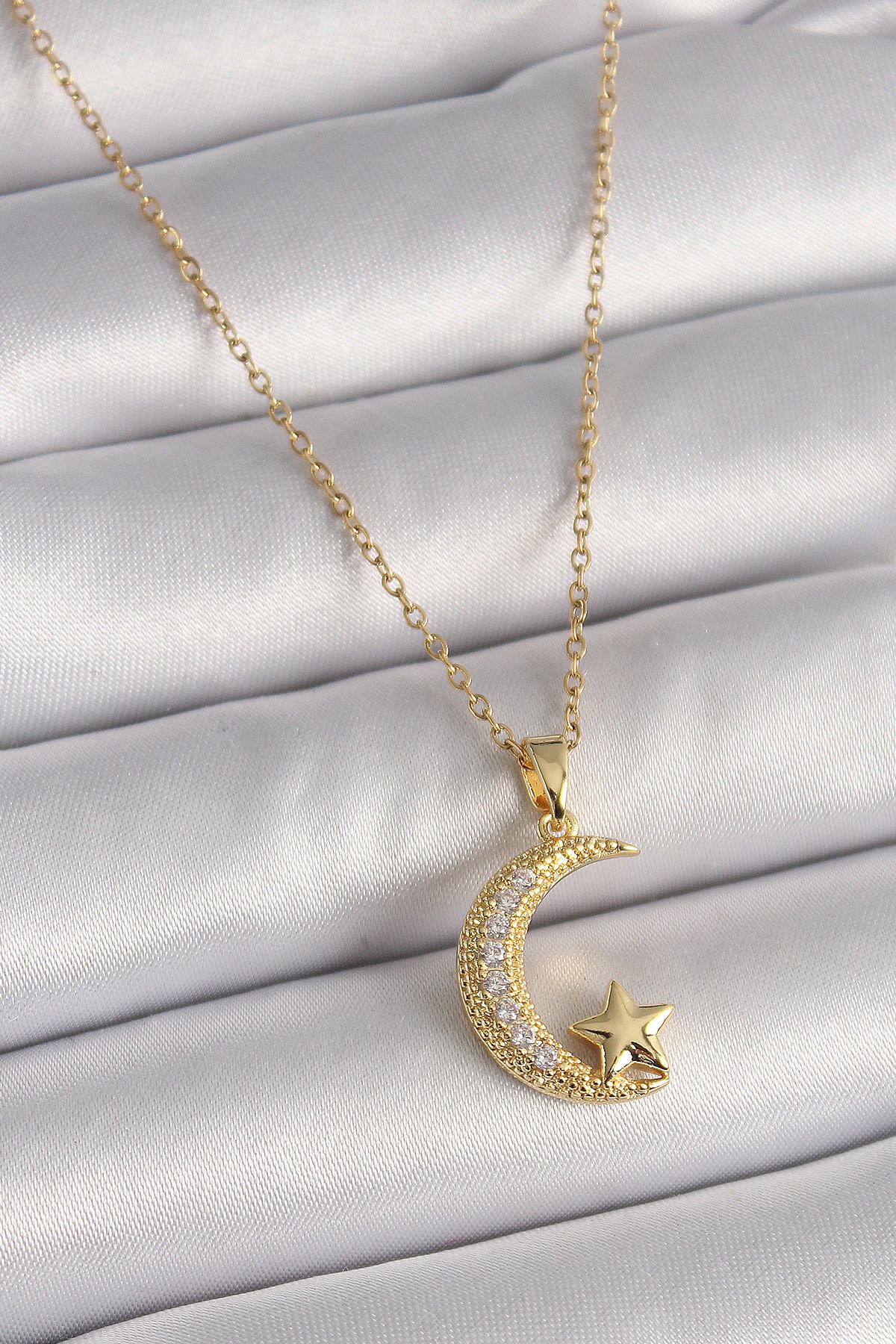 BirdoluSepet 316L Çelik Gold Renk Zincir Zirkon Taşlı Hilal Model Yıldız Detay Kadın Kolye