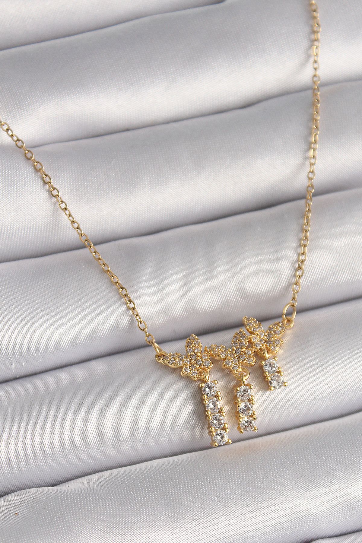 BirdoluSepet 316L Çelik Gold Renk Zincir Zirkon Taşlı Kelebek Model Sallantı Detay Kadın Kolye