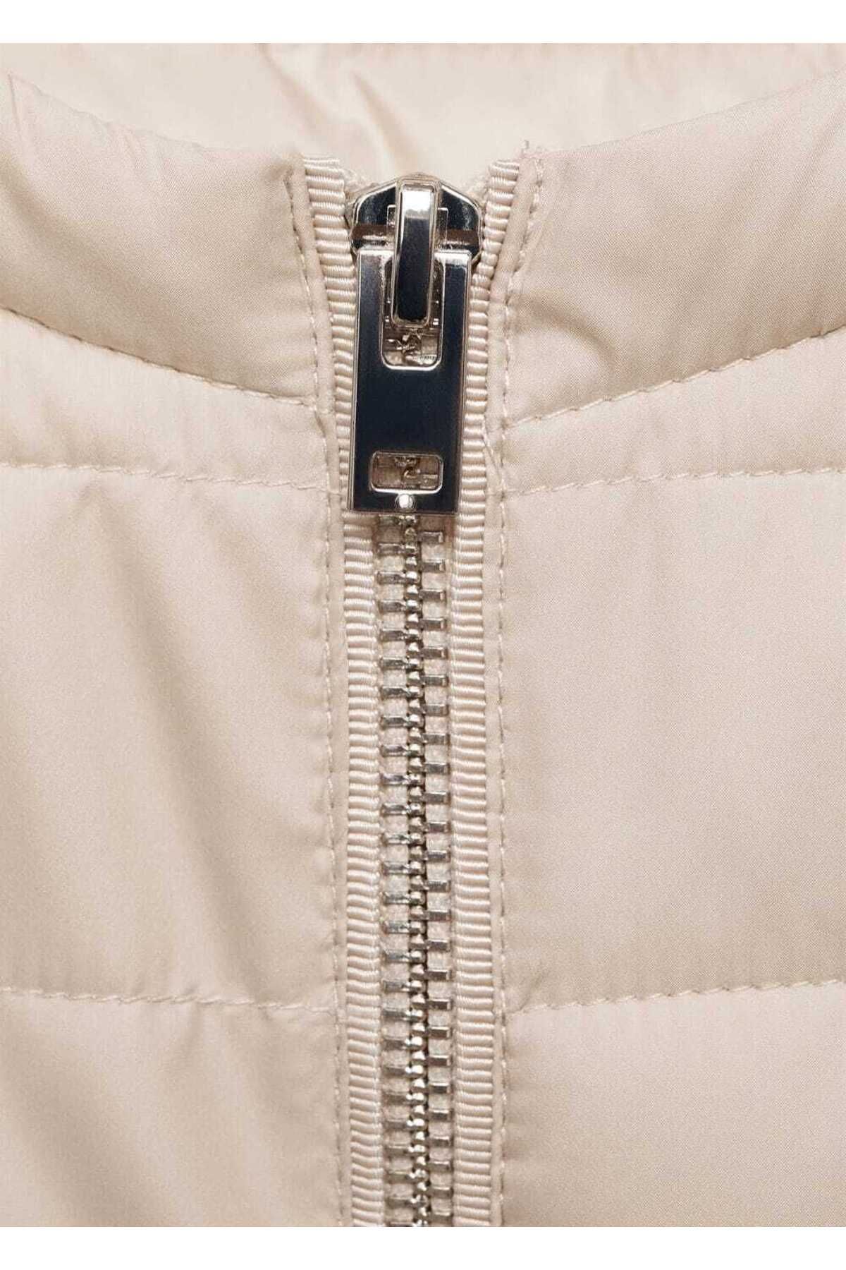 MANGO Woman-Short Quilted Anorak with Pockets 5