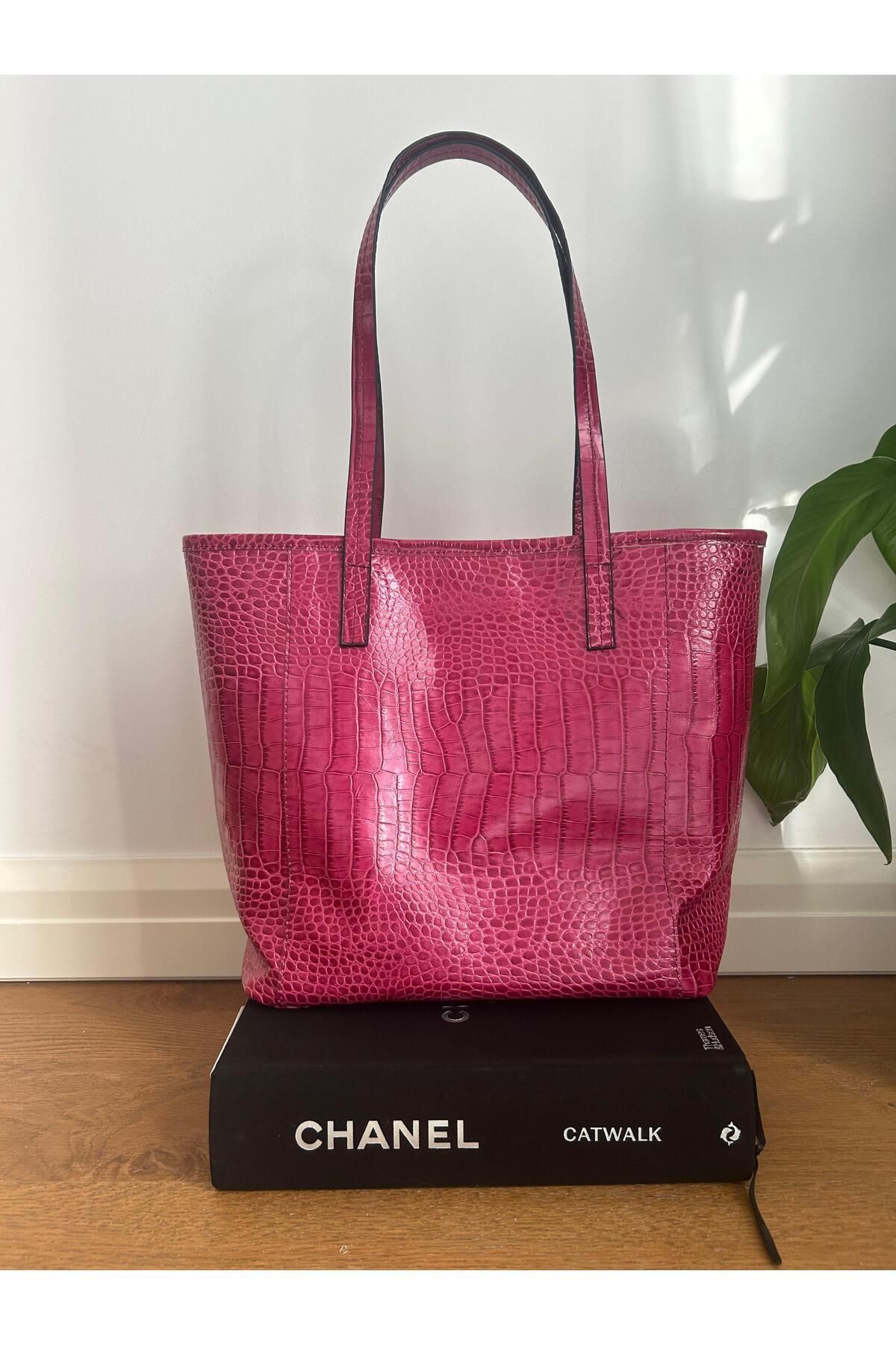 pionoi-Tokyo 100% Crocodile Printed - Real Genuine Leather Shoulder and Sleeve Laptop Bag (Fuchsia) 30*40 cm 7