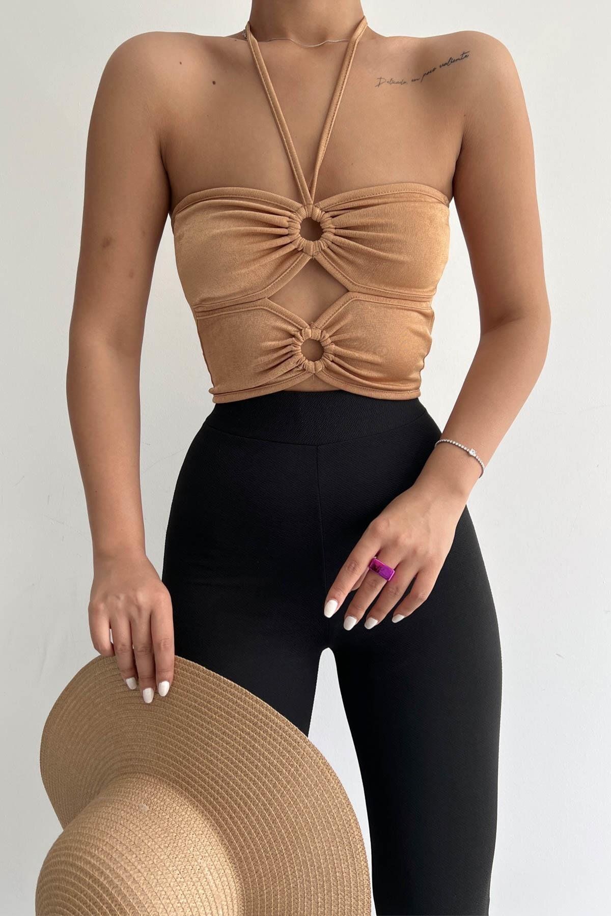 Shemard Halka Tokalı Cut Out Top Bluz Camel - 1514.9135.