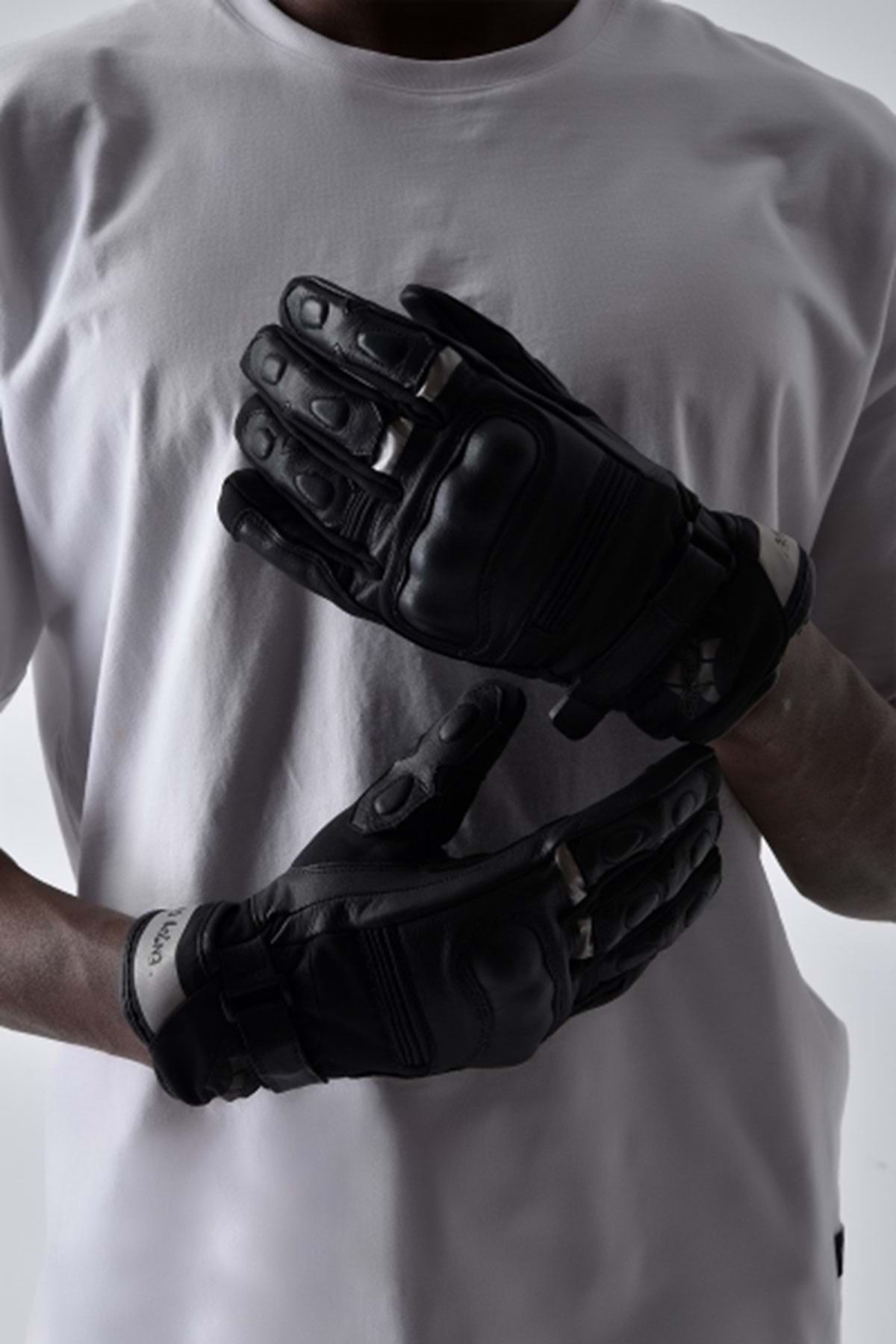 Vexo-Tempest H20 Gloves 3