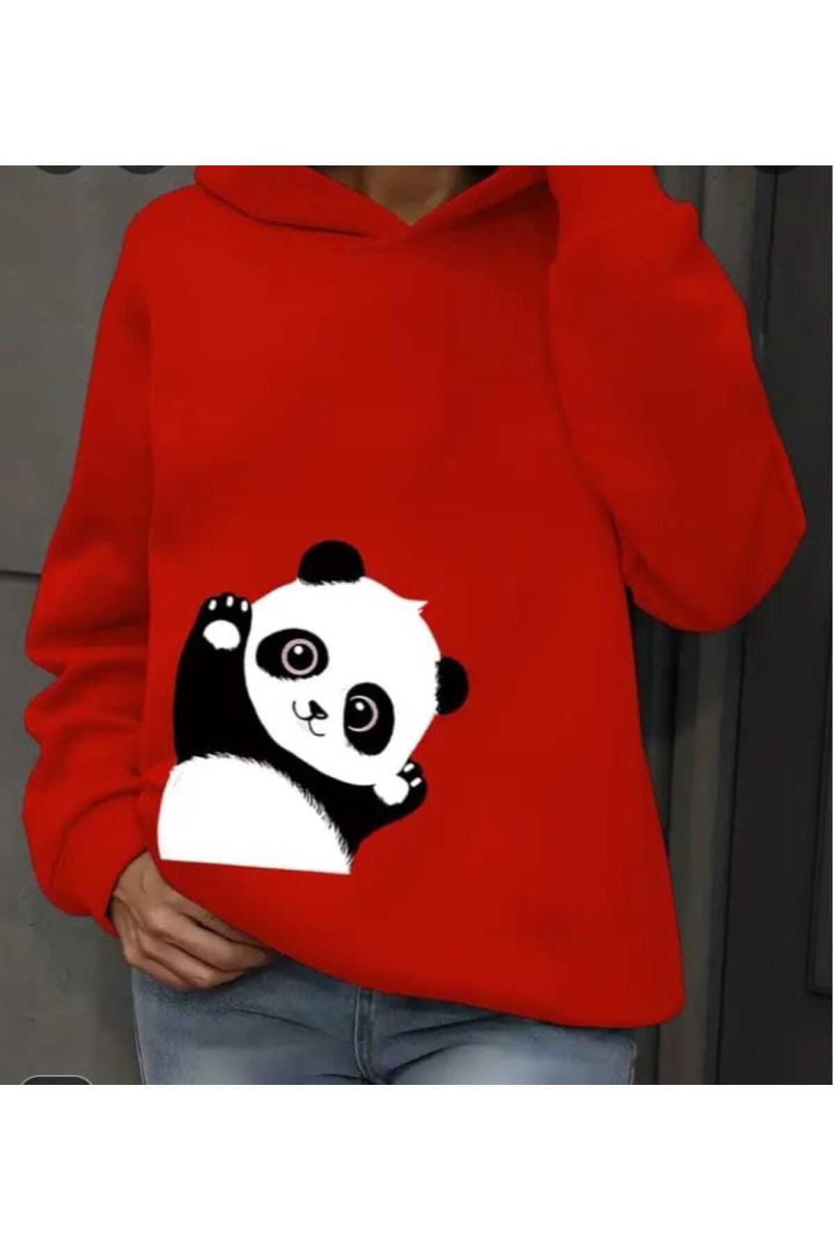 هودي أسود بطبعة باندا لطيفة