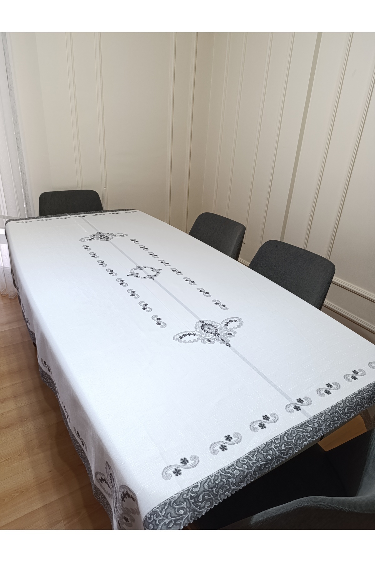 Home-Embroidery Patterned Tablecloth |   Dartless Fabric Tablecloth |   Stain-Proof Fabric |   160X220 cm 3