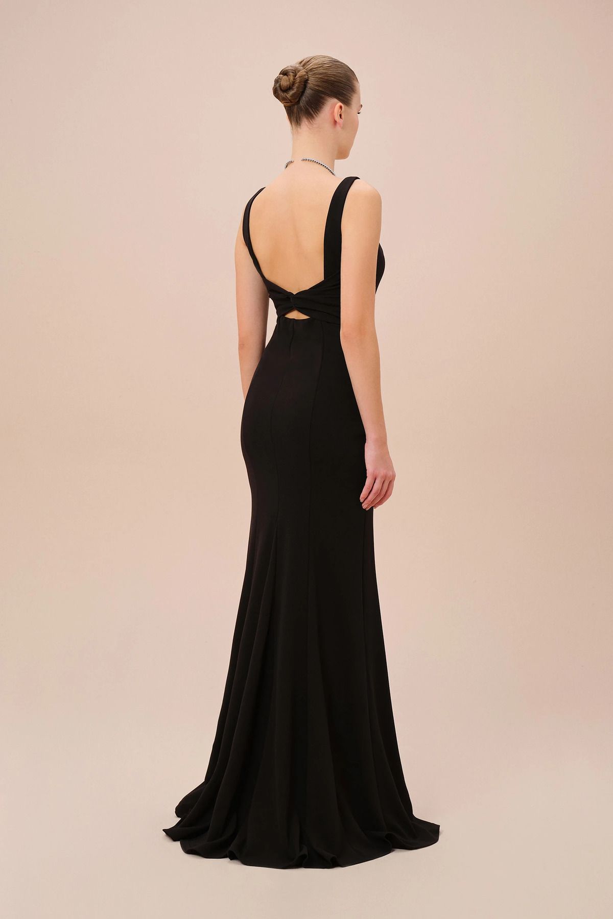 Oleg Cassini-Black Sleeveless Crepe Fabric Long Evening Dress 4Xlf20762 2