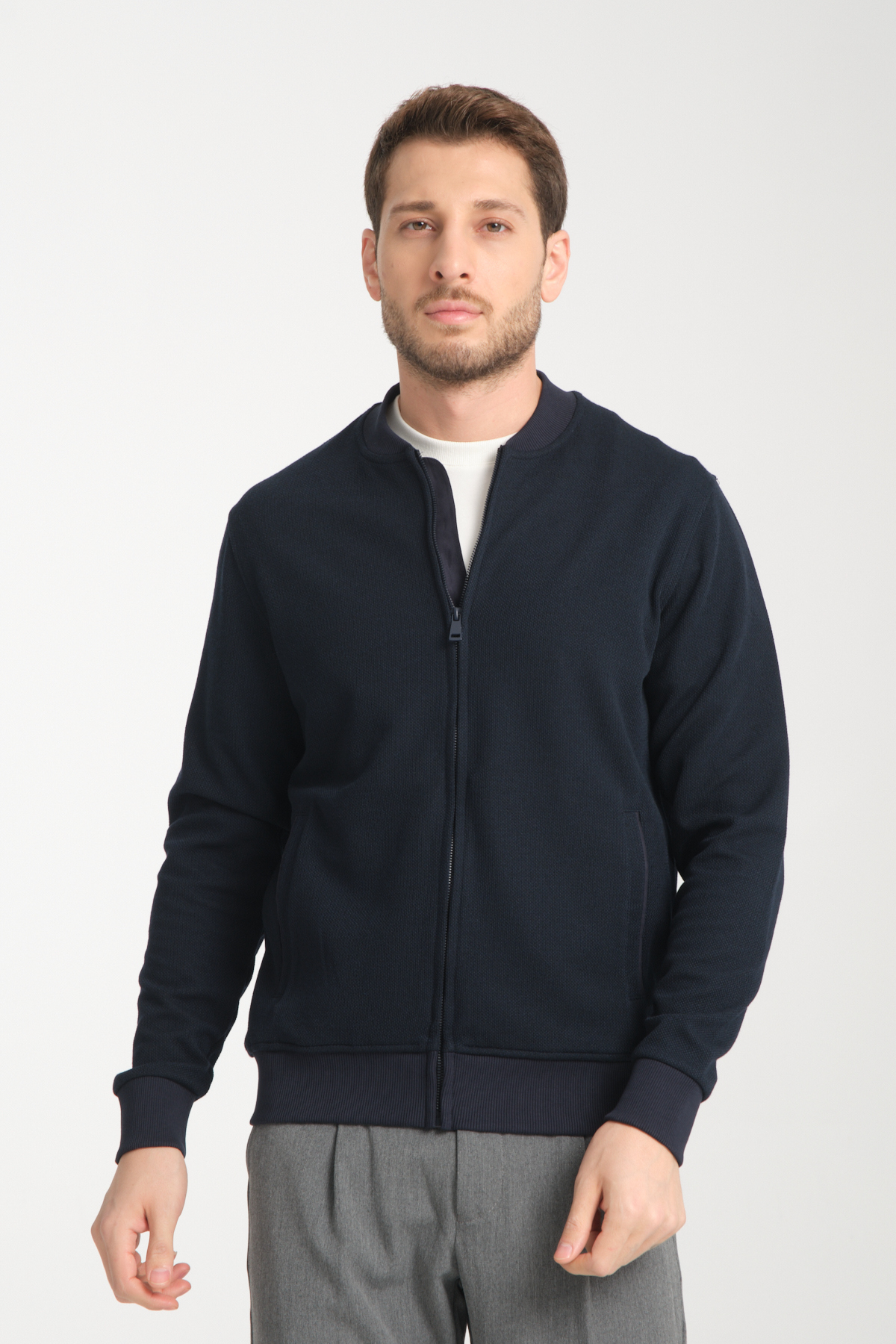 Frappoli Erkek Slim Fit Dar Kesim Dik Yaka Uzun Fermuarlı Düz Hırka görsel 4