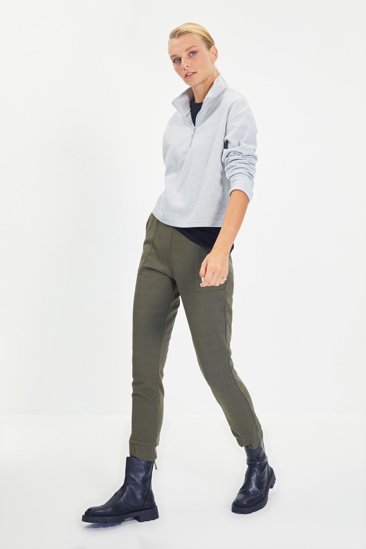 Trendyol Collection-Šedá Thessaloniki/Knitwear Look Límec na zip Regular/Regular Fit Pletená mikina TWOAW22SW0732 12