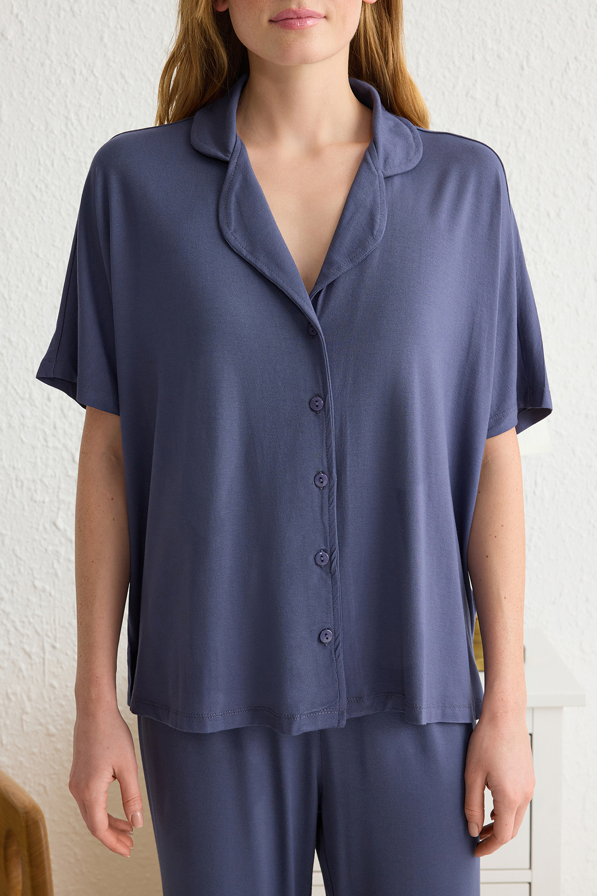 Trendyolmilla  Lacivert Rahat Kalıp Viskon Örme Pijama Takımı THMSS25PT00165 - Görsel 3