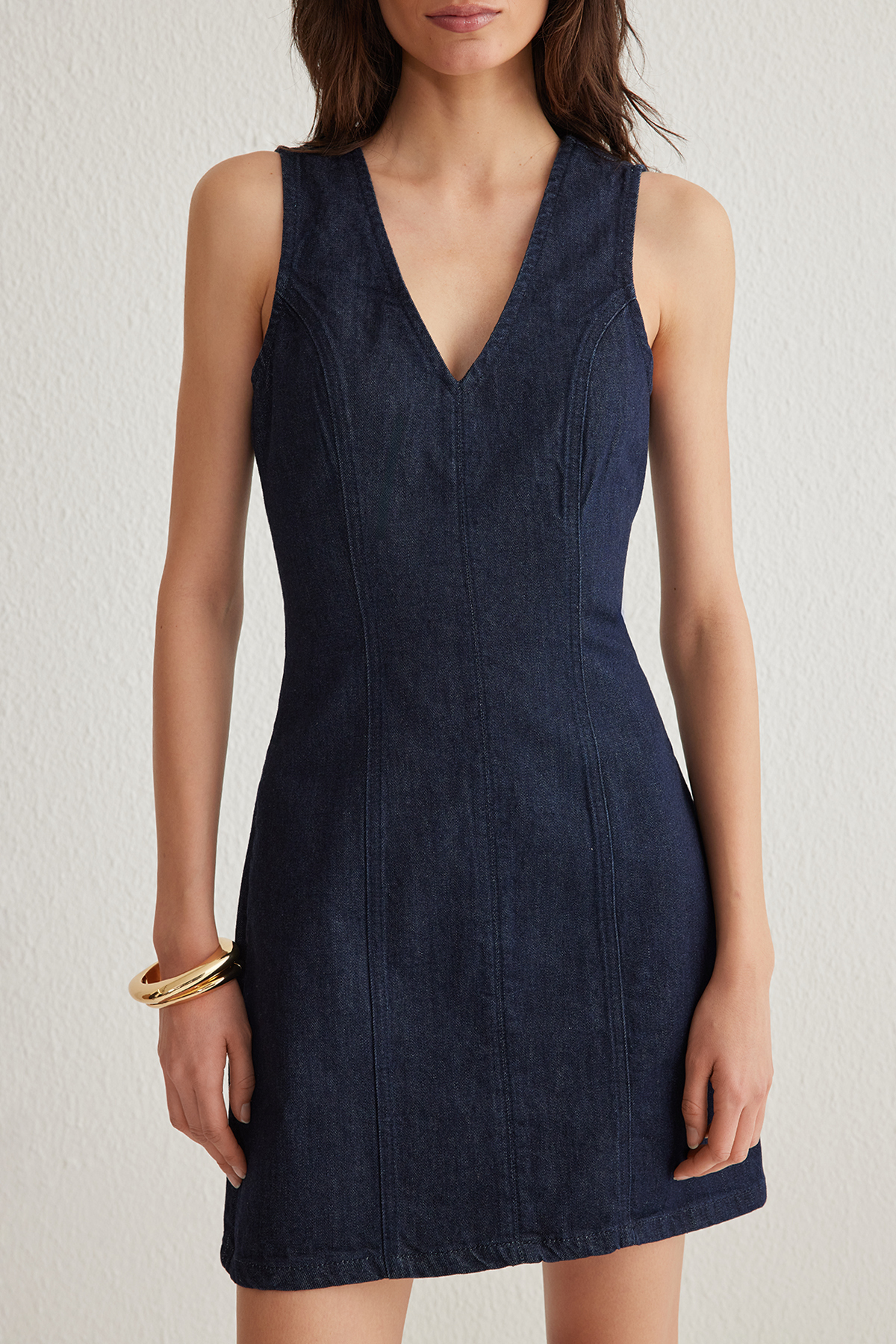 Trendyolmilla  Koyu Mavi V Yaka Mini Denim Elbise TWOSS25EL00151 - Görsel 3