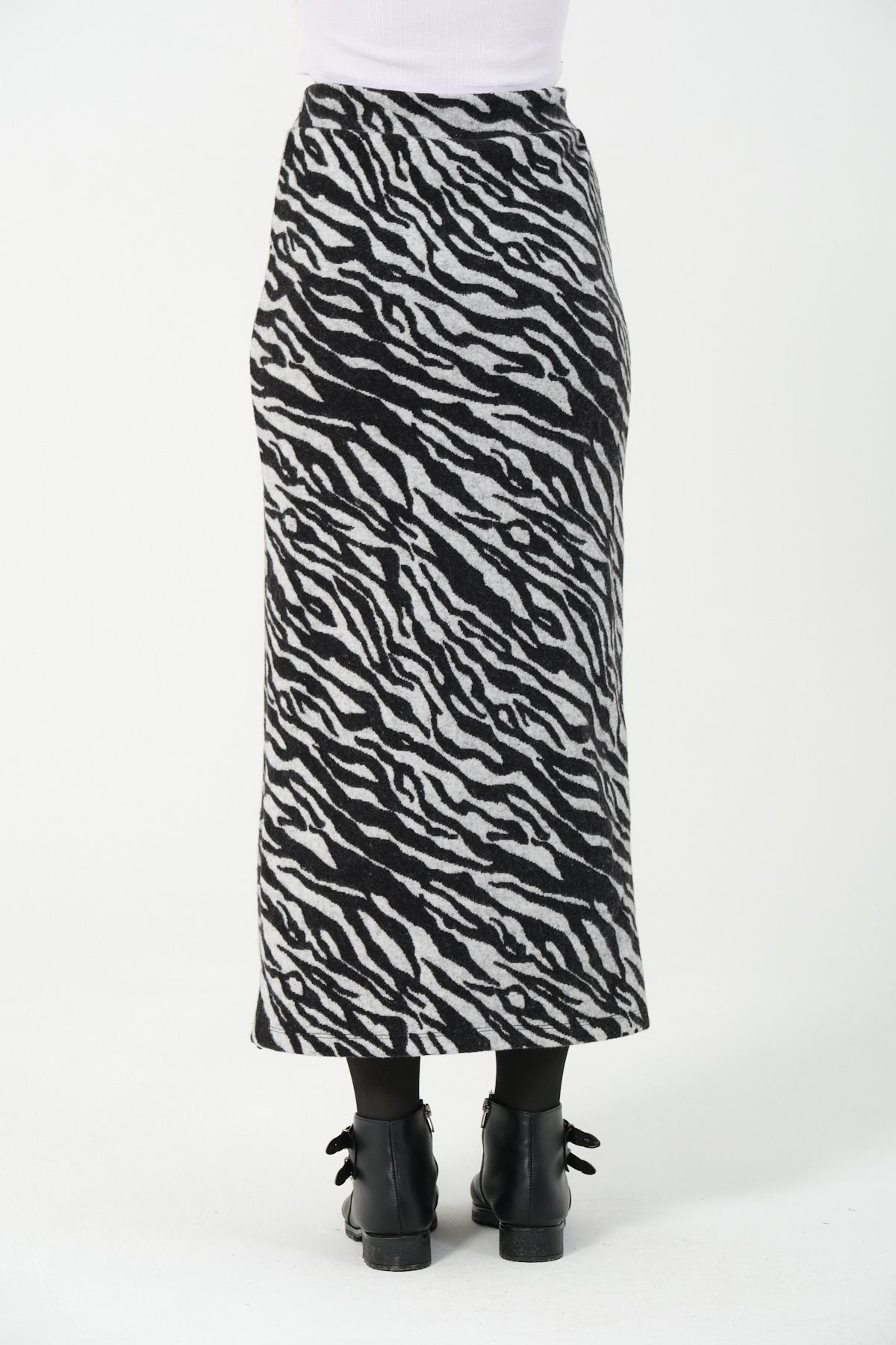 Cozy Mode-Zebra Print Stretchy and Lycra Winter Pencil Skirt - Belt Length 96cm 6