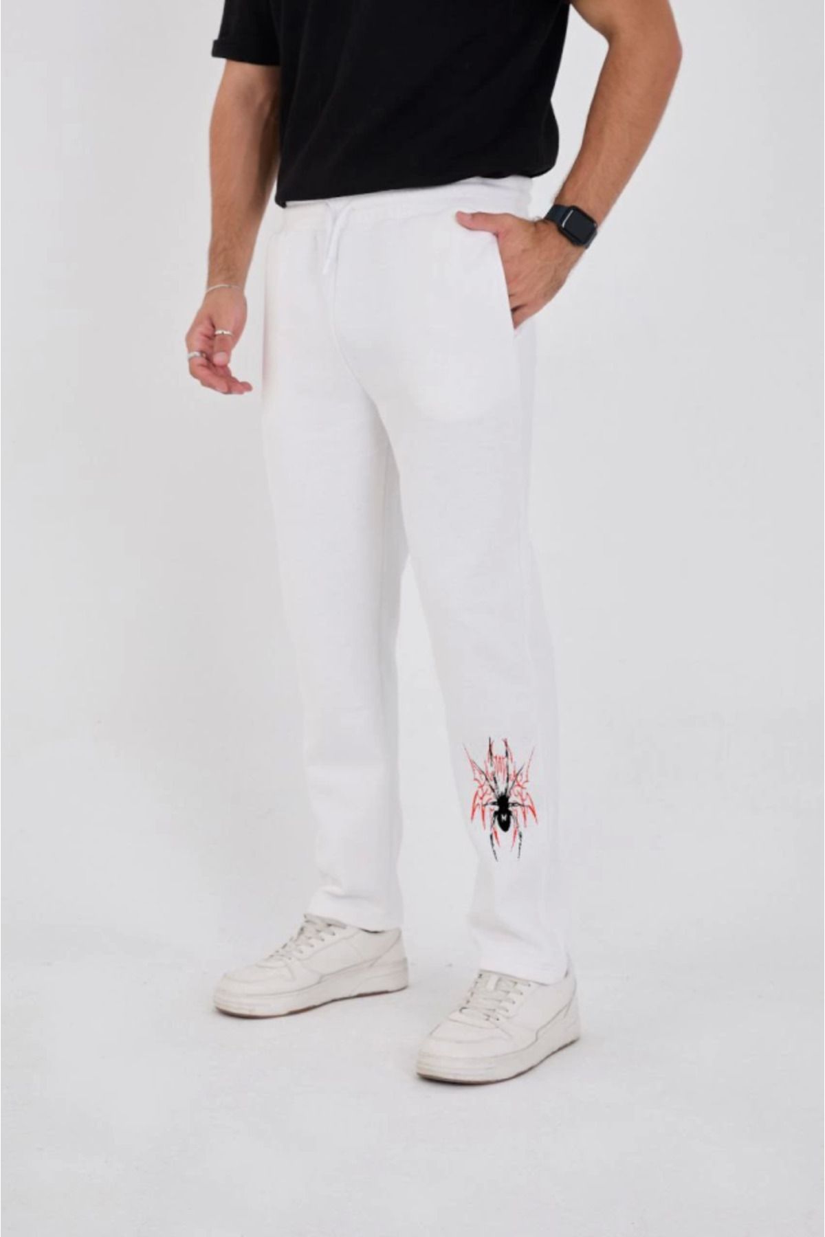 JANES-White Oversize Three Thread Printed Sweatpants 2