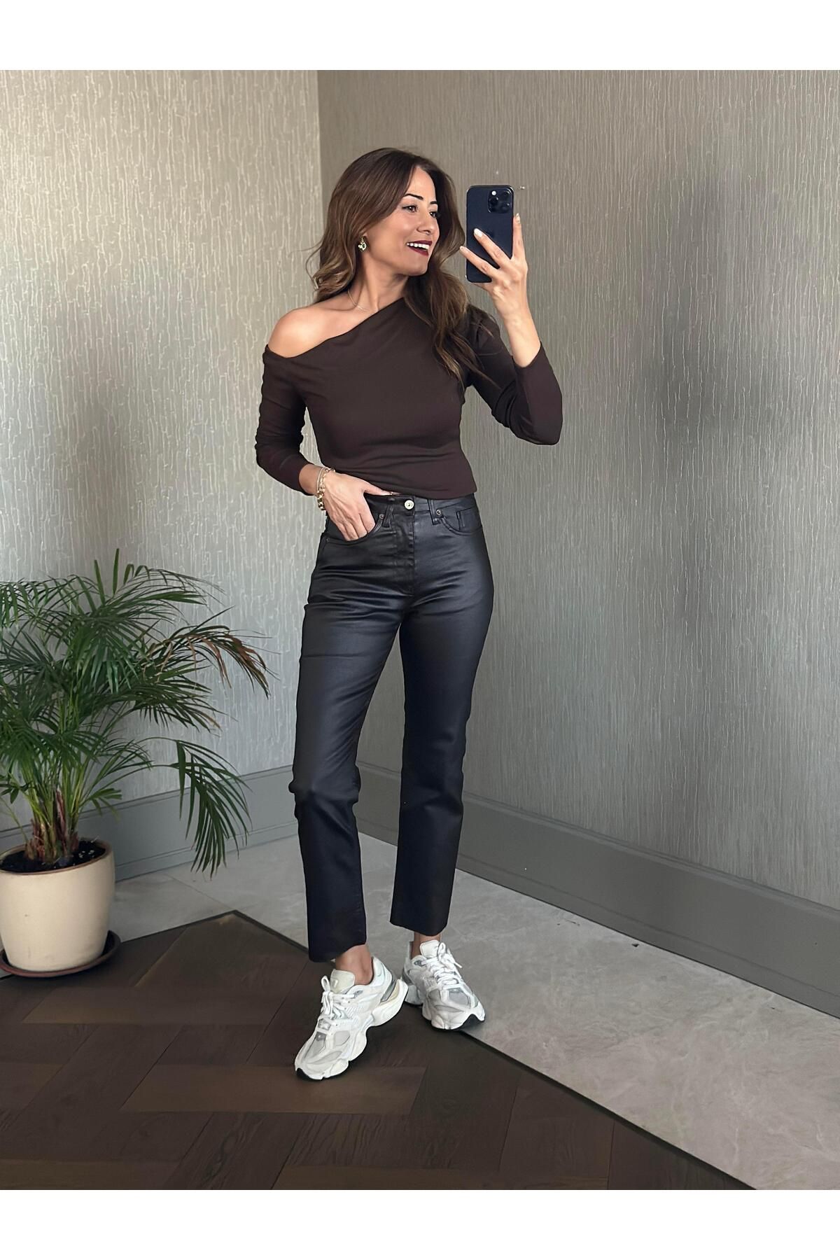 Forlady4-Brown Waxed Brand Women's Jeans 3