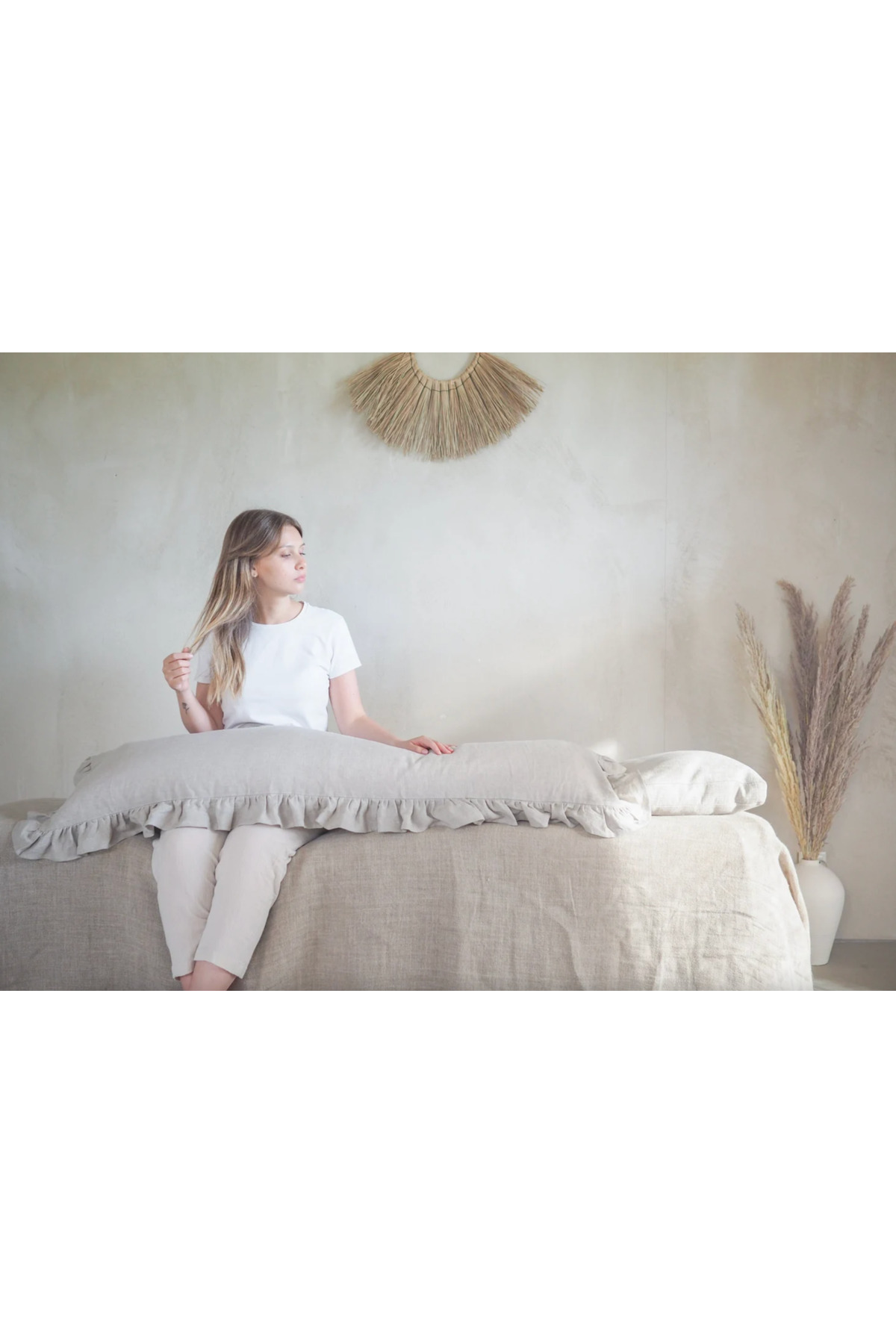 Tinybabyconcept %100 Pamuklu Hamile Yastığı Kılıfı 50x135 Cm Doğal Ham Keten Fırfırlı Bej, Dekoratif fotoğrafı 2 (önizleme)