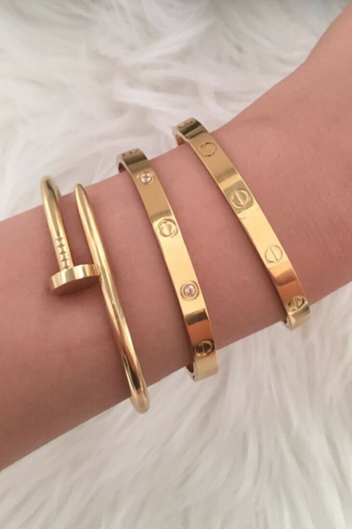 X-Lady Accessories Altın Kaplama Kombin Çivi, Taşlı Ve Taşsız Kelepçe Bileklik