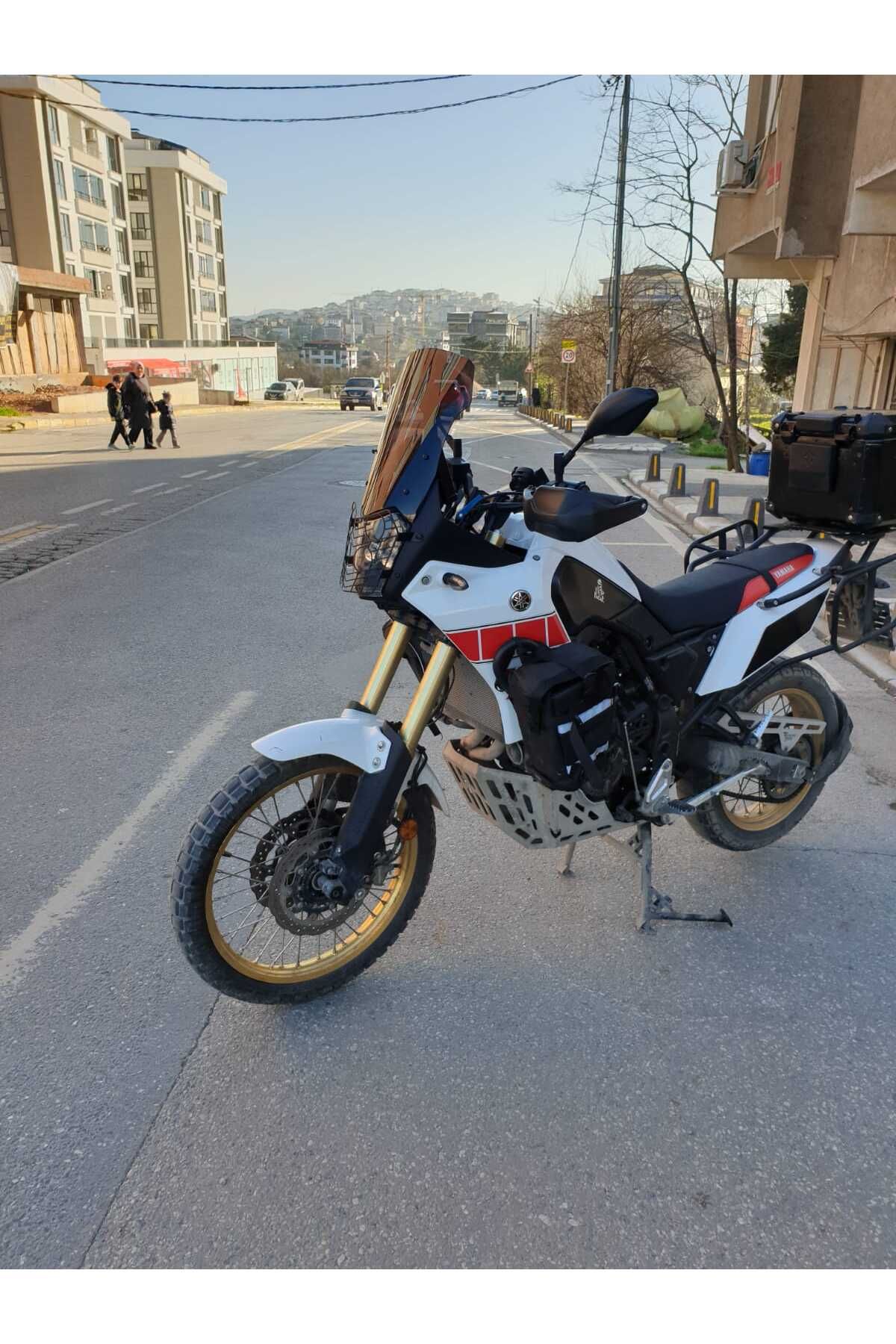 Yamaha Tenere Rall 700 Siperlik Ön Cam 2019 2025 Model 39cm Siyah Renkli 4mm