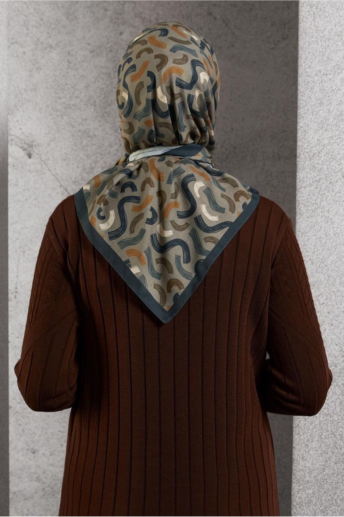 روسری چند رنگ الگوی الوینا 8504 آلوینا Alvina