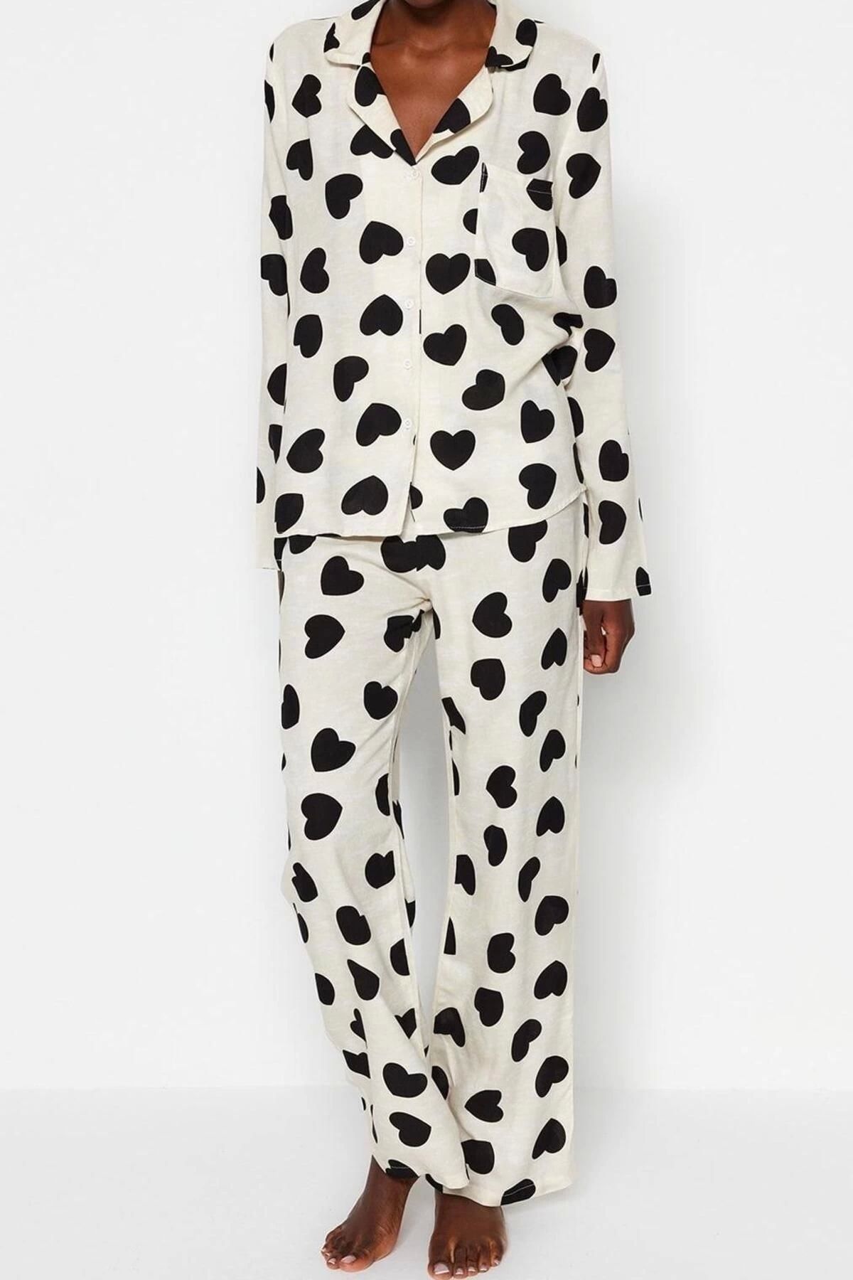FRM-Viscose Women's Pajamas Set - Shirt Collar, Long Sleeve and Heart-shaped Trousers 2