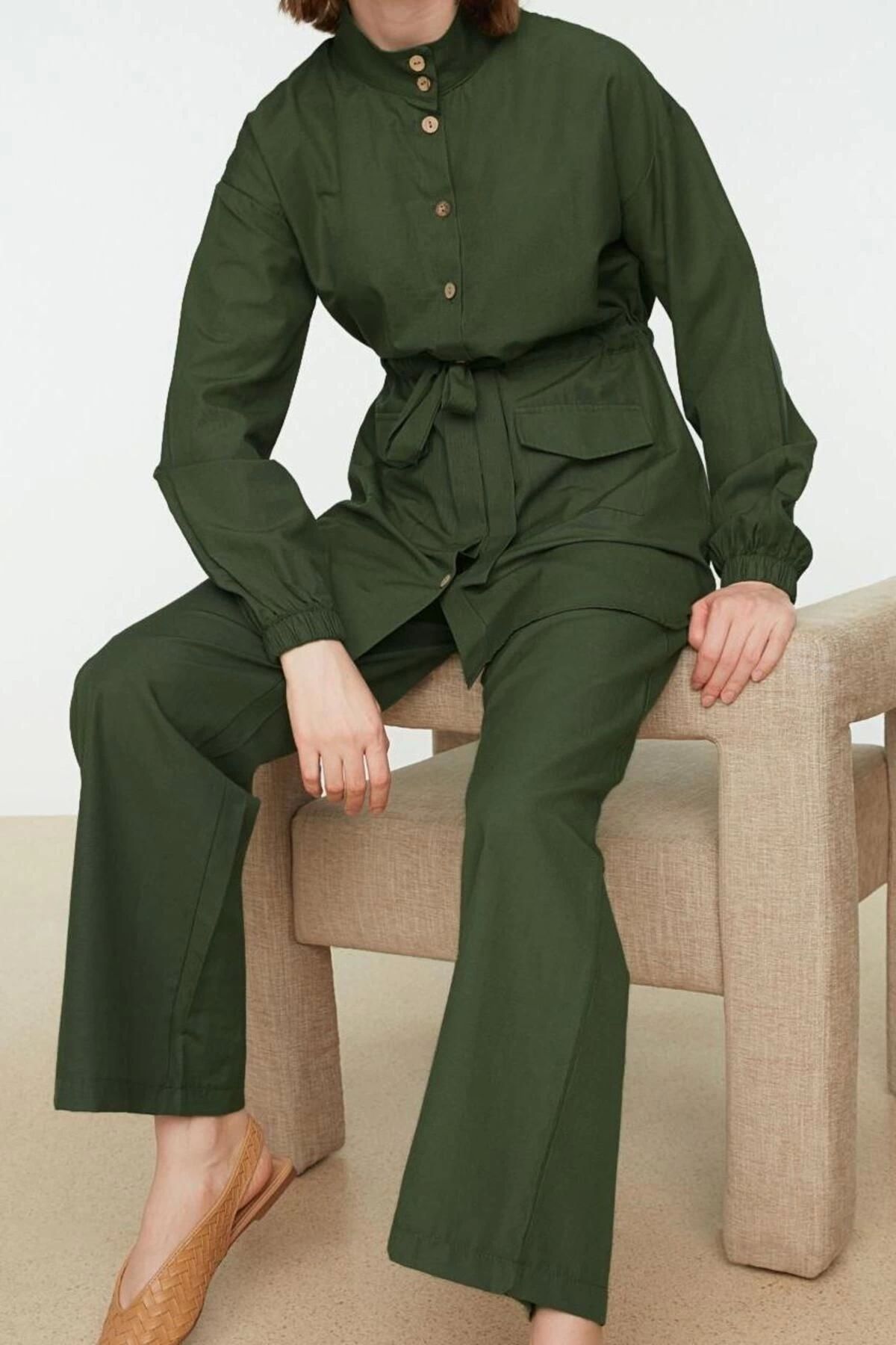FRM-Women's Fashion Stylish Pipe Leg Regular Length Long Sleeve Stand Collar Belted Shirt-Pants Woven Suit 2