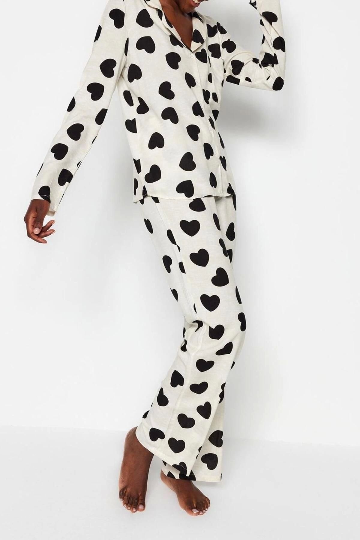 FRM-Viscose Women's Pajamas Set - Shirt Collar, Long Sleeve and Heart-shaped Trousers 3