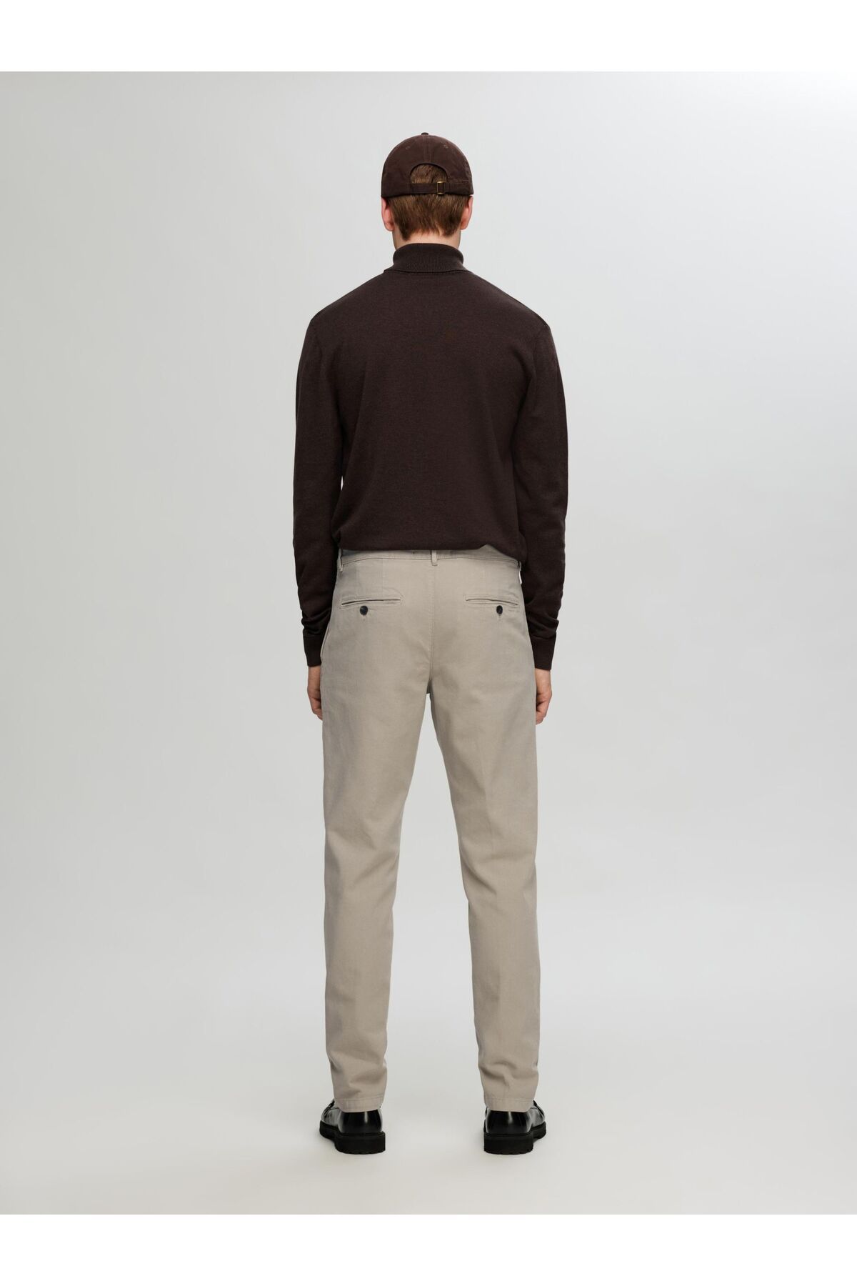 complete the look image