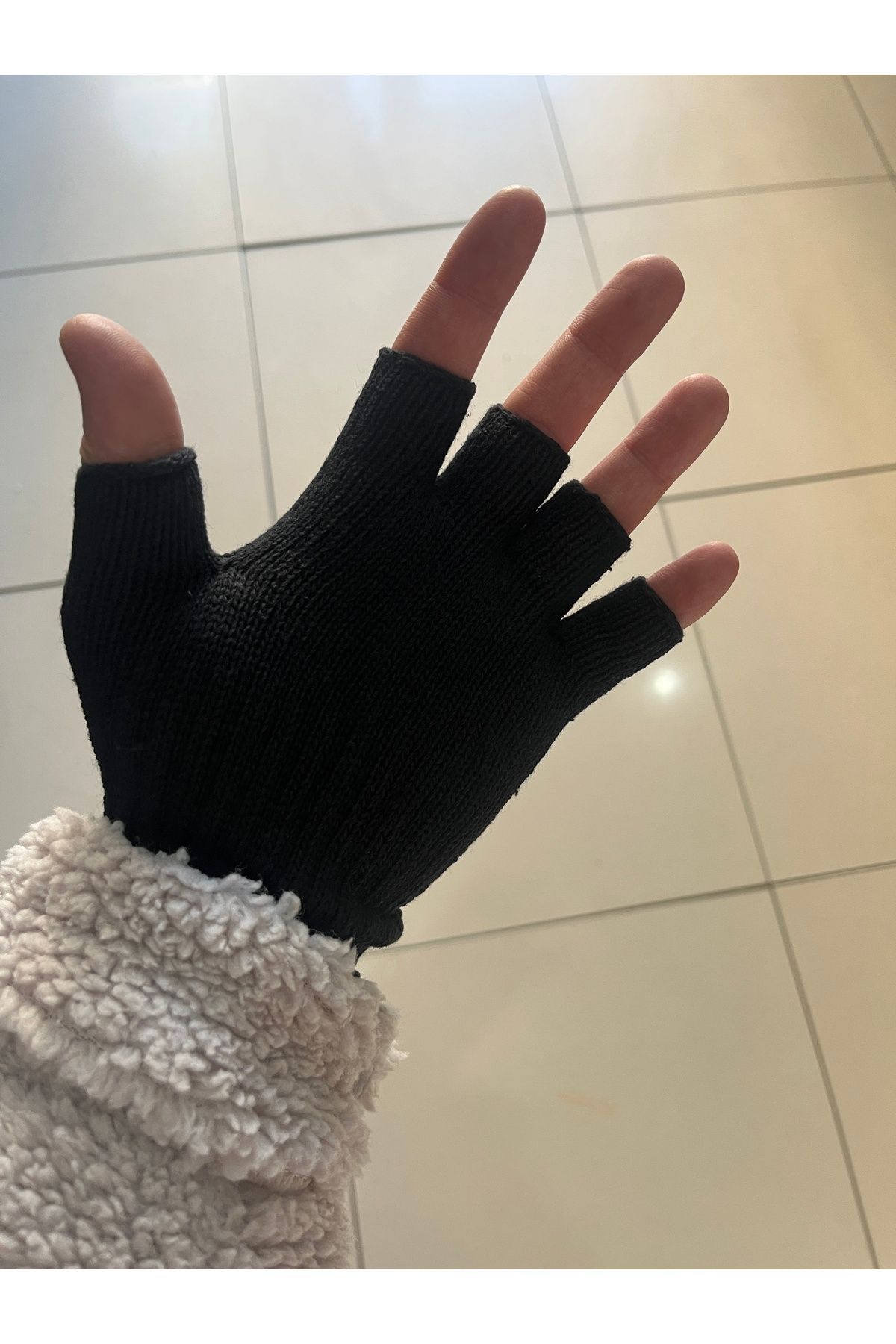 ResBey Fingerless Half Gloves-Black