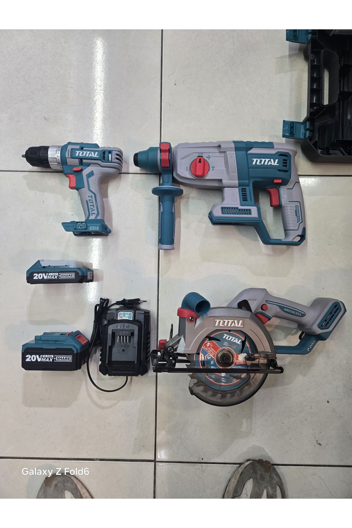 TOTAL 3LÜ AVANTAJLI AKÜLÜ SET AKÜLU VİDALAMA AKÜLÜ HILTI AKULU SUNTA KESME