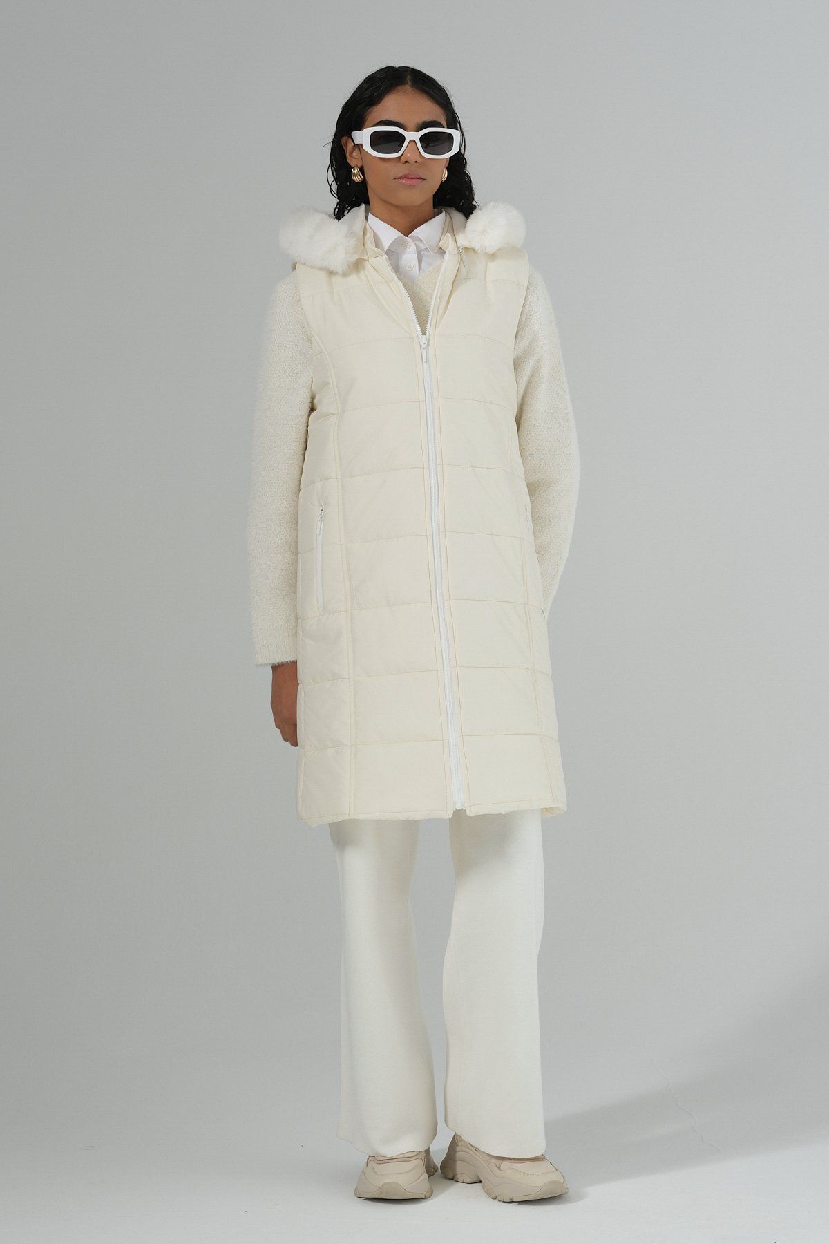 Nihan-Quilted Vest - Ecru Color 5