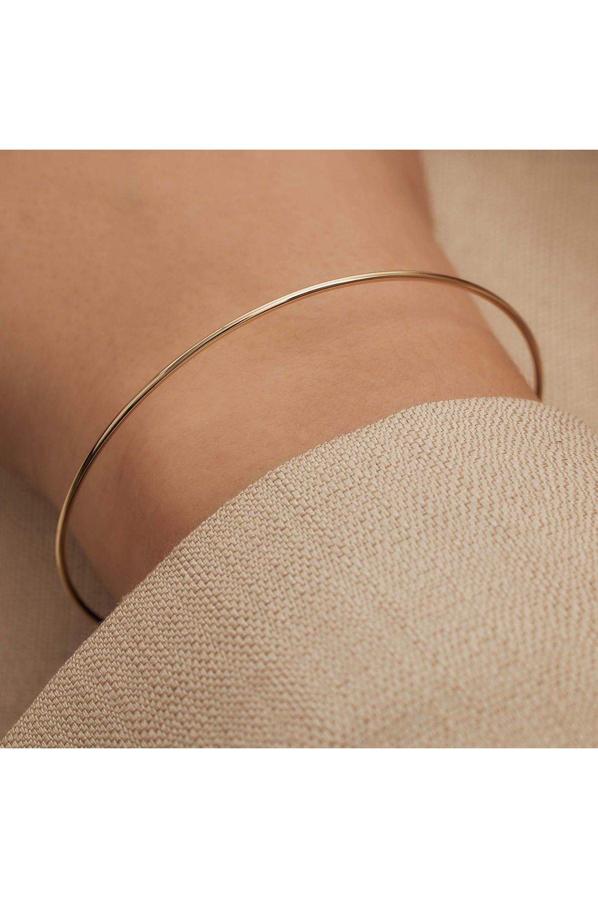 Isabel Bernard-Cour D'honneur 14 Karat Armband, Armreif 3