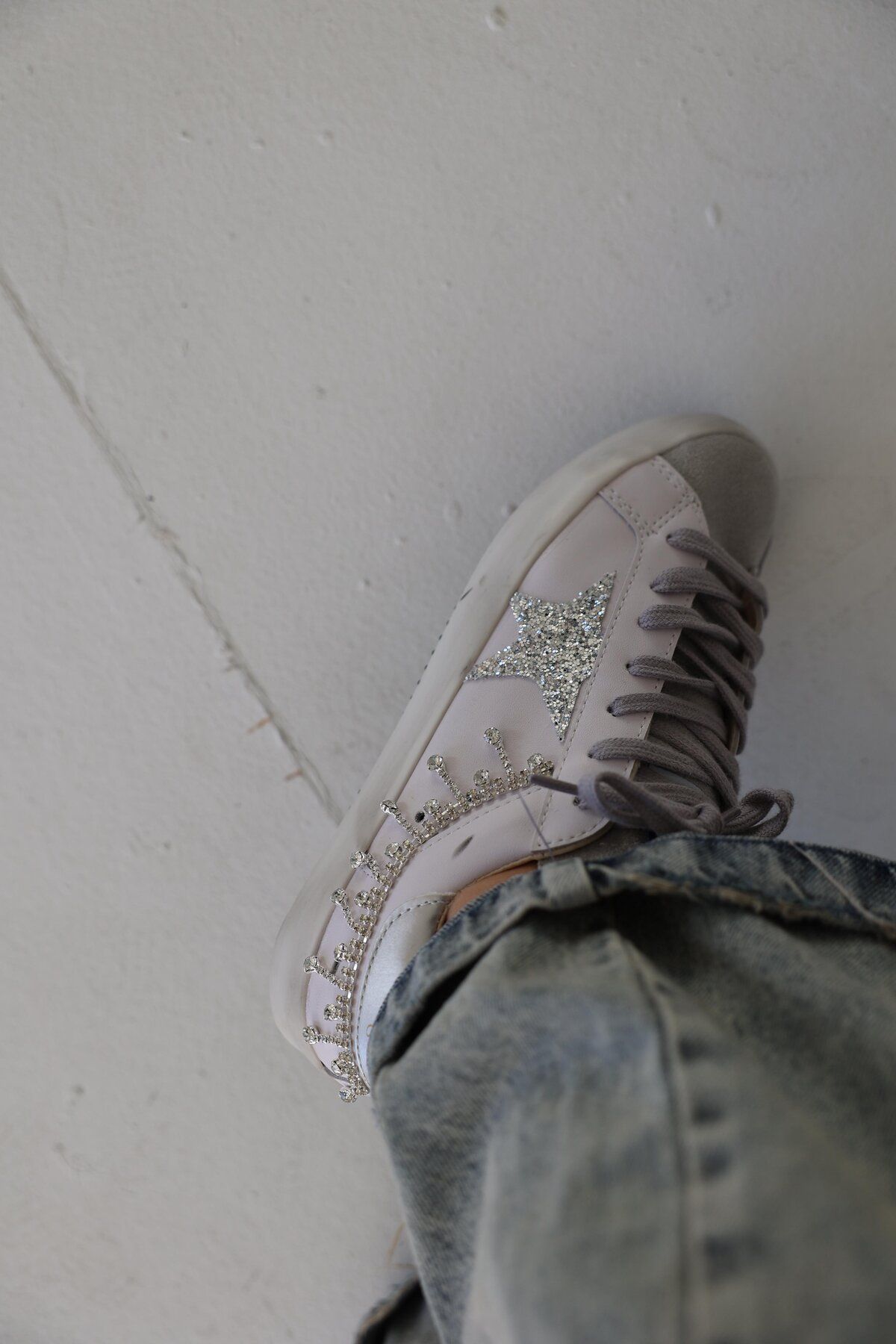 Banksy-Accesoriu cu lanț brodat cu stea de gâscă Adidași Pantofi sport (tumbled) 3