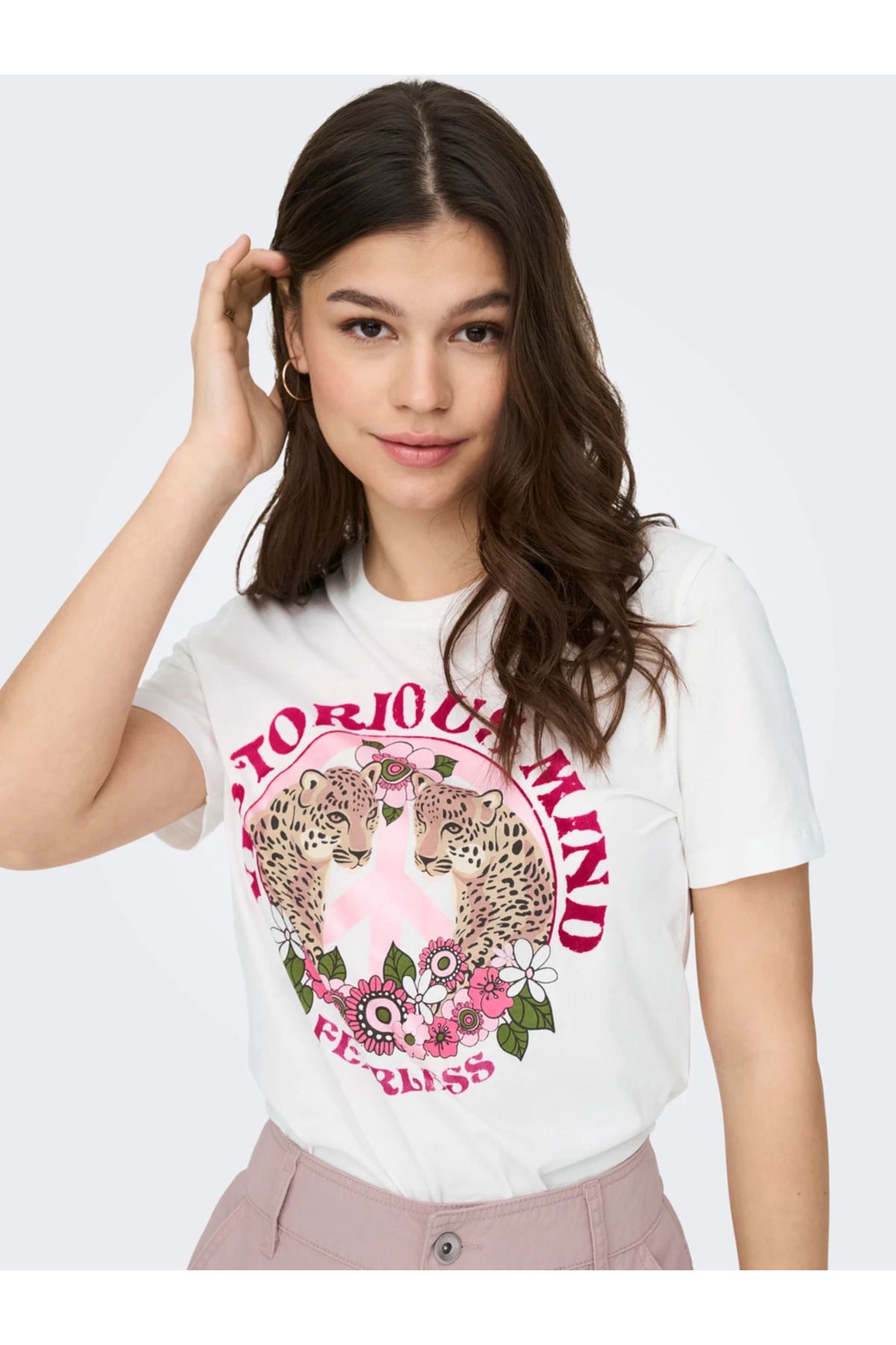 ONLY-Minimalist Short Sleeve Round Neck Women's T-Shirt - for Casual Combos 3