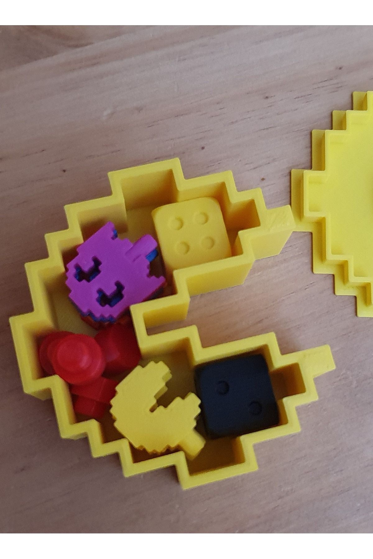 3D Brothers-Pacman Board Game - Maze Pursuit of Ghosts, Strategy, Challenge, and Tactics 4