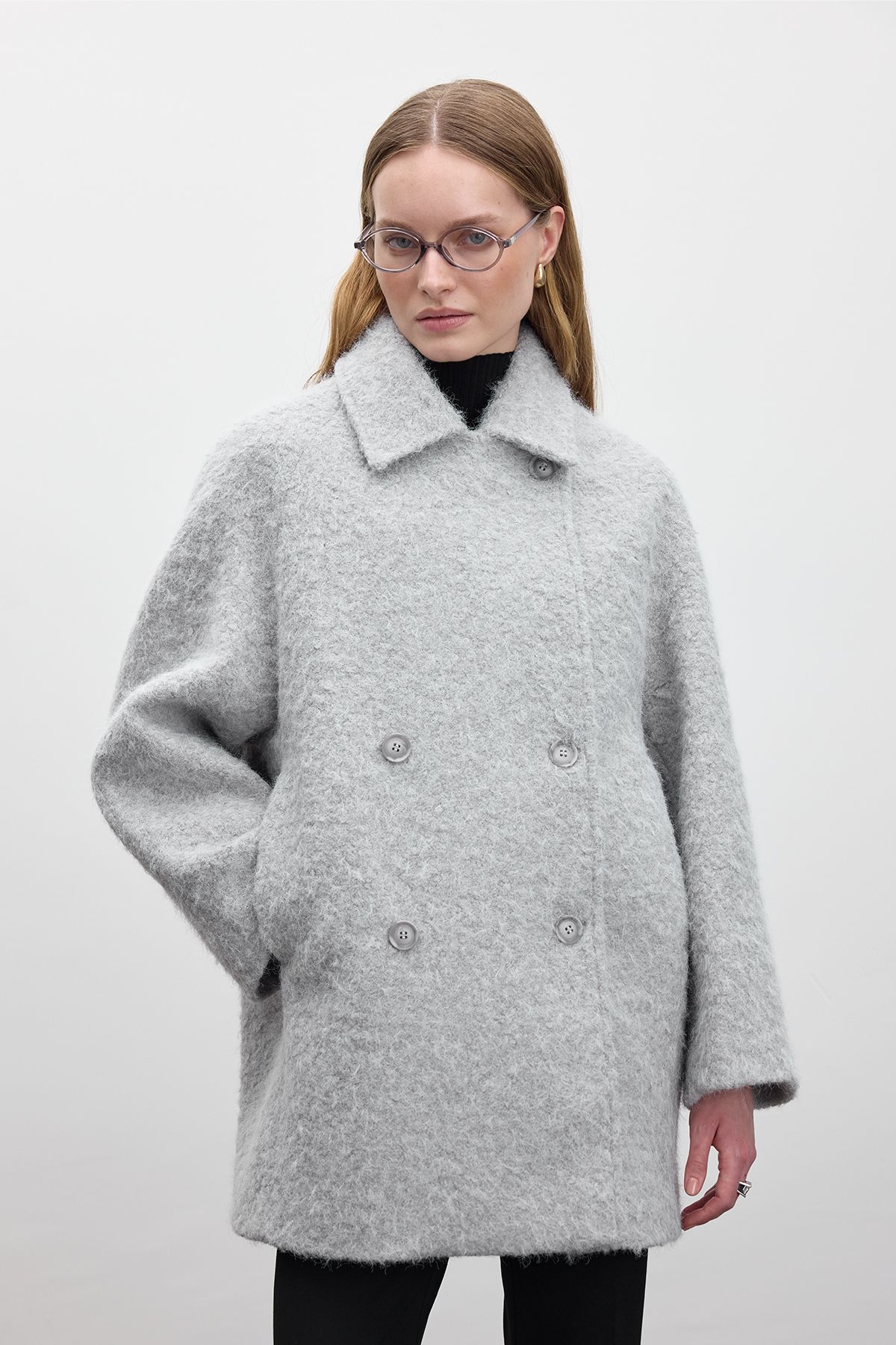 Manuka-Gray Cap Double Breasted Coat 2