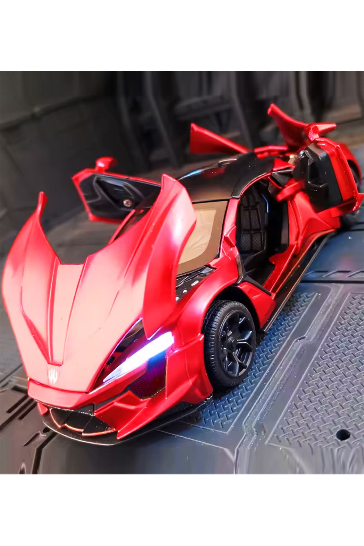 farddad Lykan Hypersport Premium | Sesli Işıklı - Kapıları Açılan - Çek Bırak | 1:24 - 16 Cm