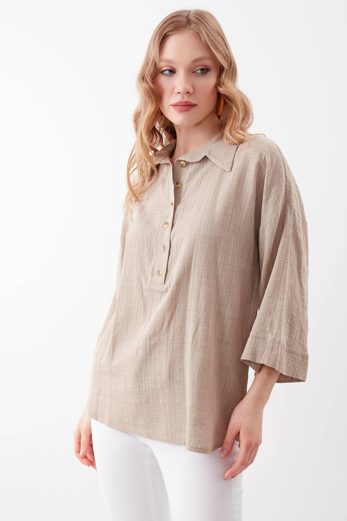 Vitrin-Viscose Linen Buttoned Loose Blouse 5