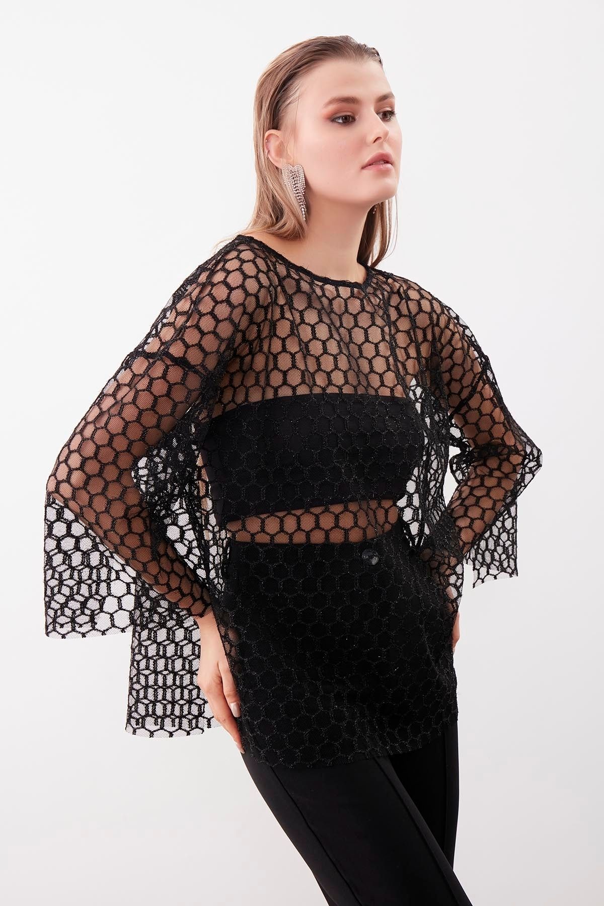 Vitrin-Honeycomb Patterned Transparent Blouse 5