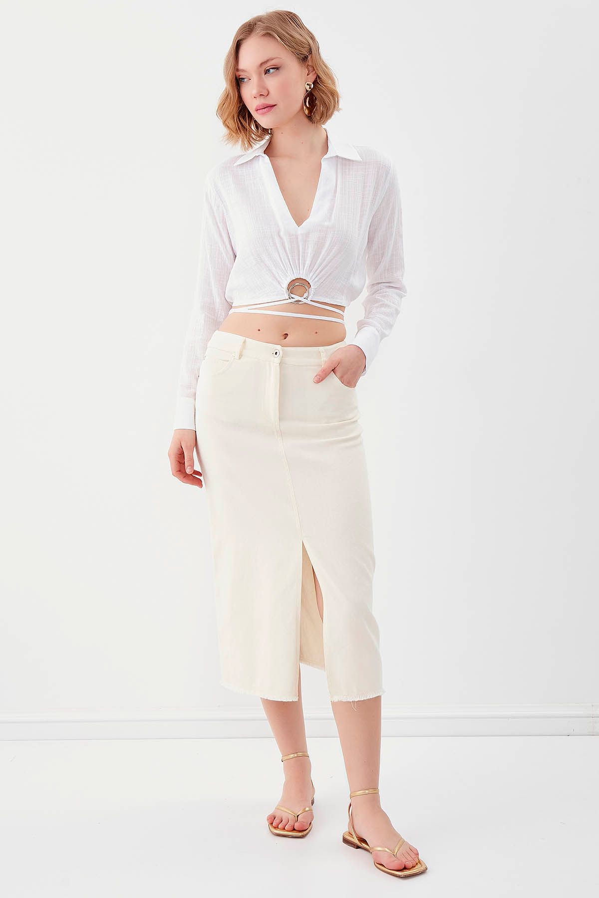 complete the look image