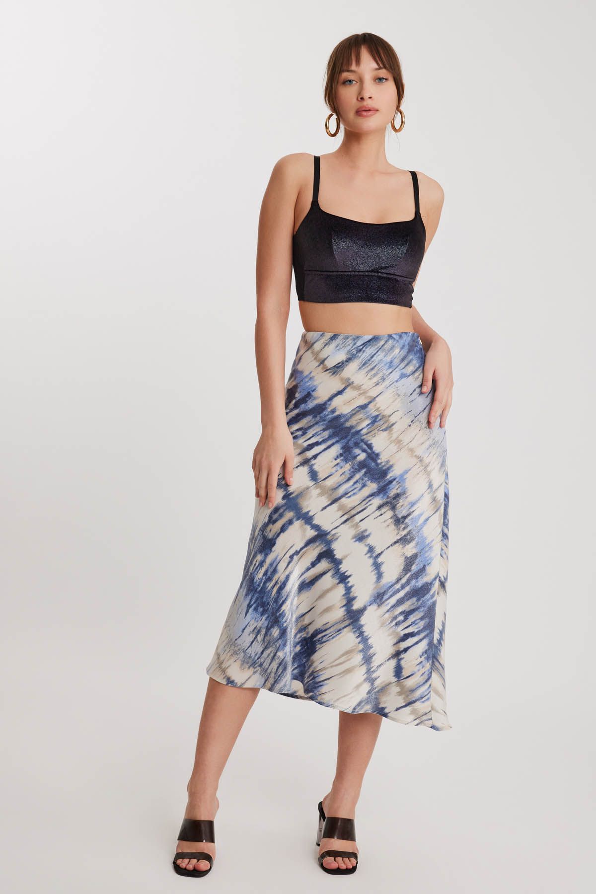 Vitrin-Shiny Pattern Midi Skirt 3