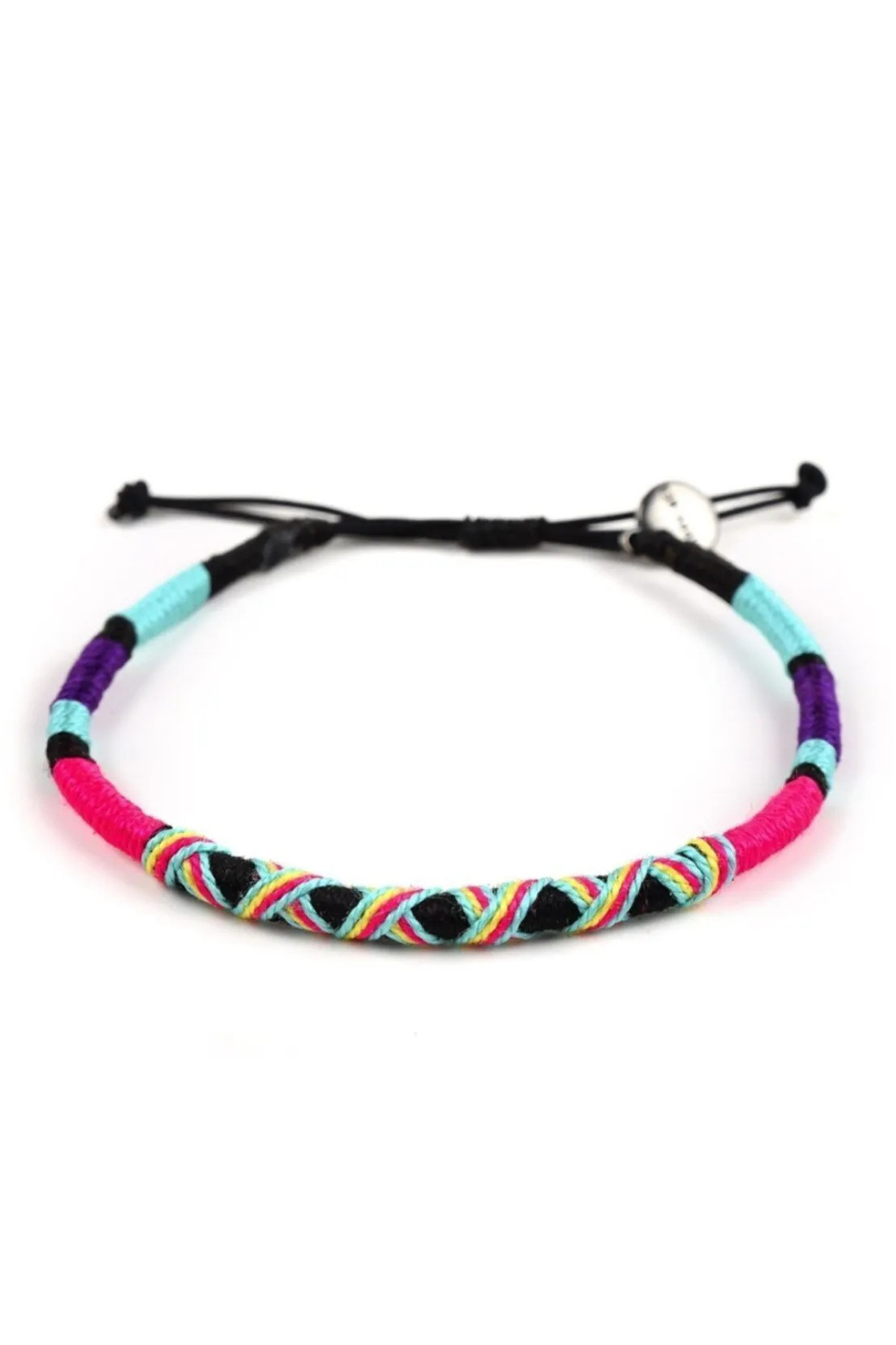 Happy-Nes Jasmine Halhal - El Yapımı Şıklığıyla Günlük Stilinize Zarif Bir Dokunuş