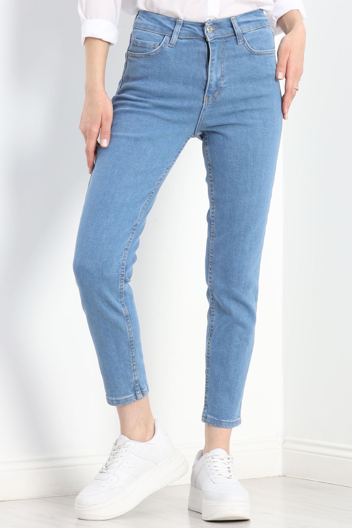 Albayrak Mom Boyfriend Jeans Açıkmavi1