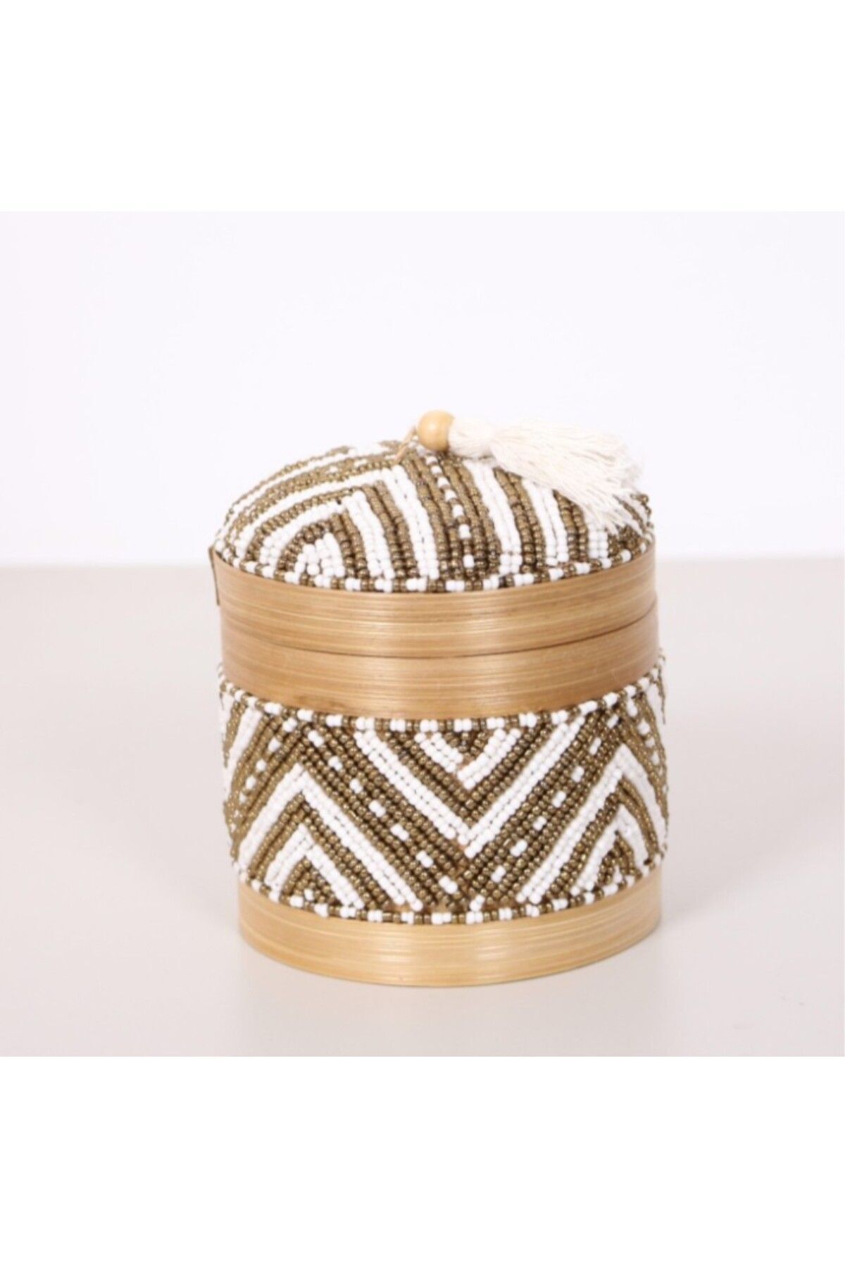 DEKORANLA Beyaz Boncuklu Bambu Saklama Kutusu 12x14 cm, şık ve kullanışlı depolama çözümü