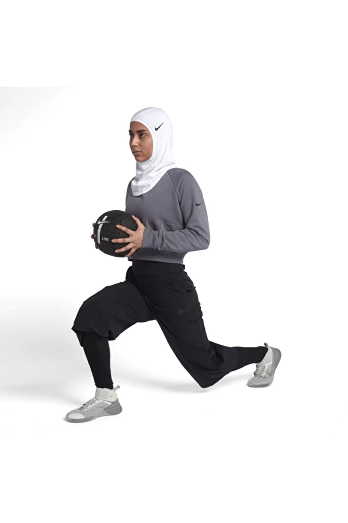 Nike Pro Hijab 2.0 Kadın Sporcu Başörtüsü